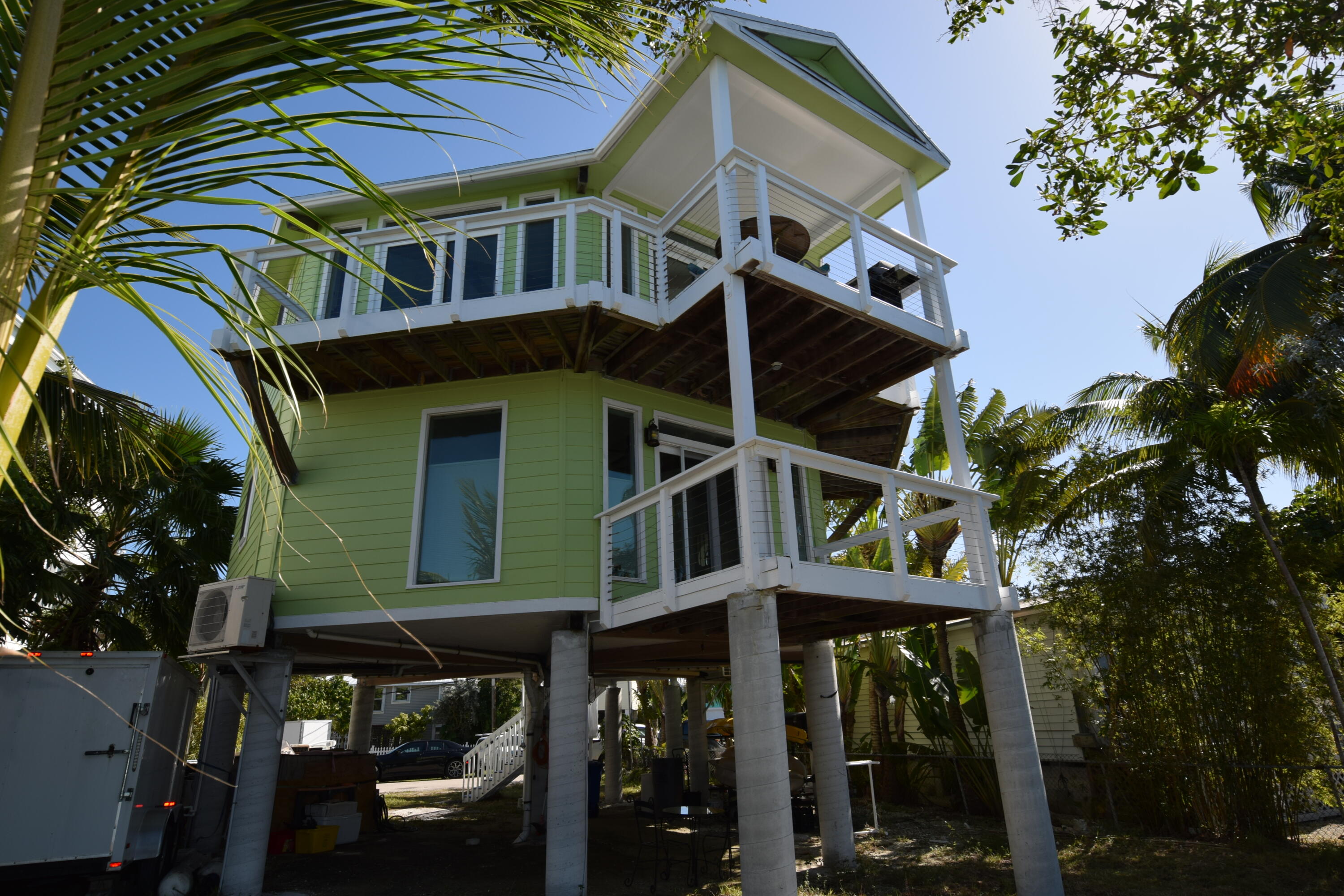 76 Palm Drive Property Photo 33