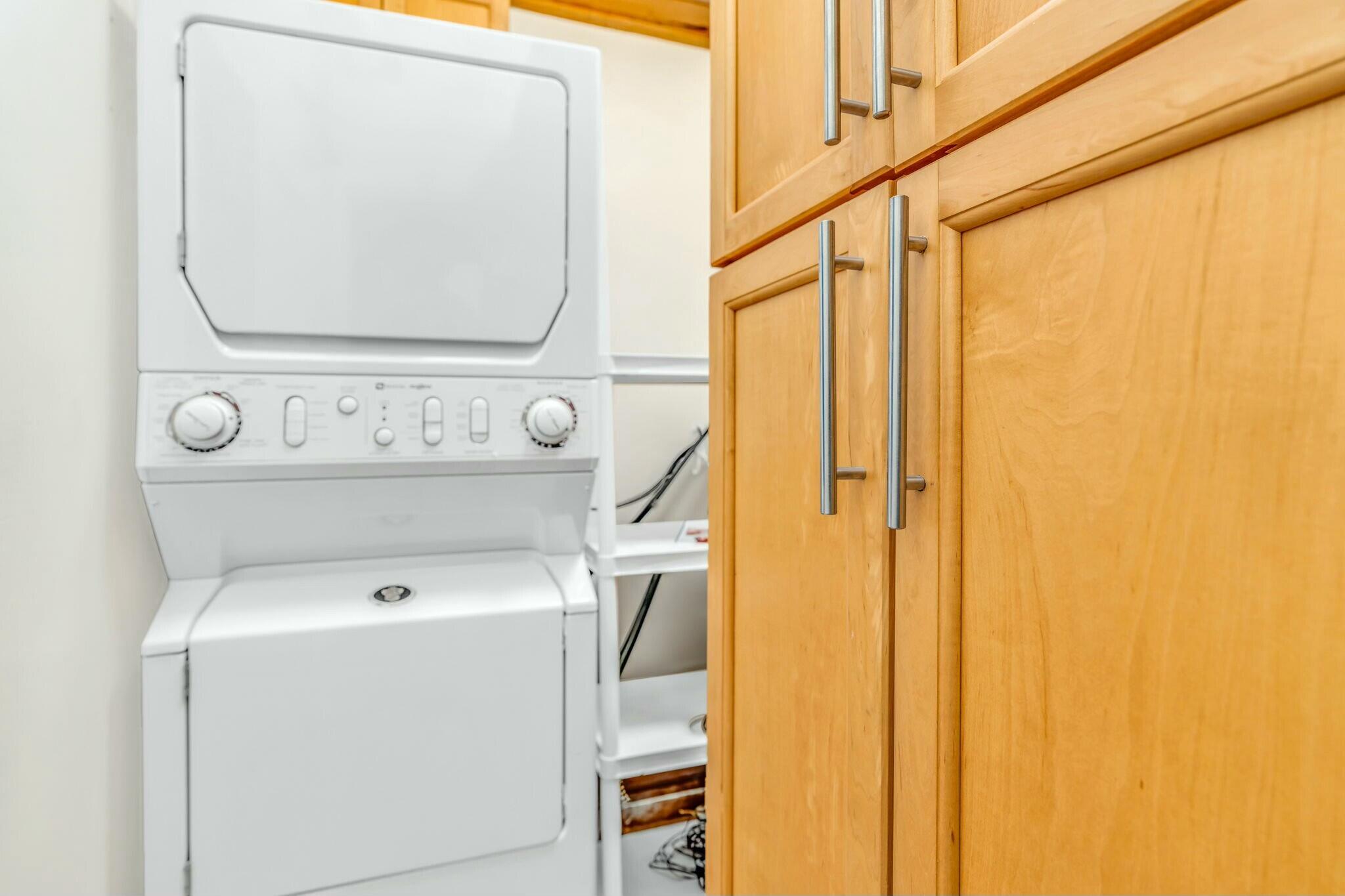 1073 Long Beach Drive Property Photo 15