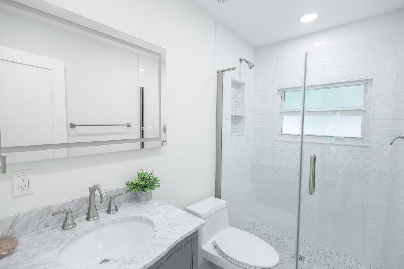 1215 Grinnell Street, D Property Photo 18