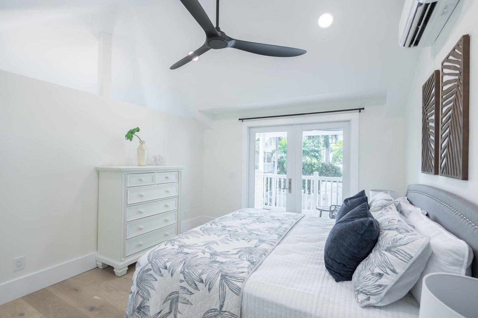 1215 Grinnell Street, D Property Photo 20
