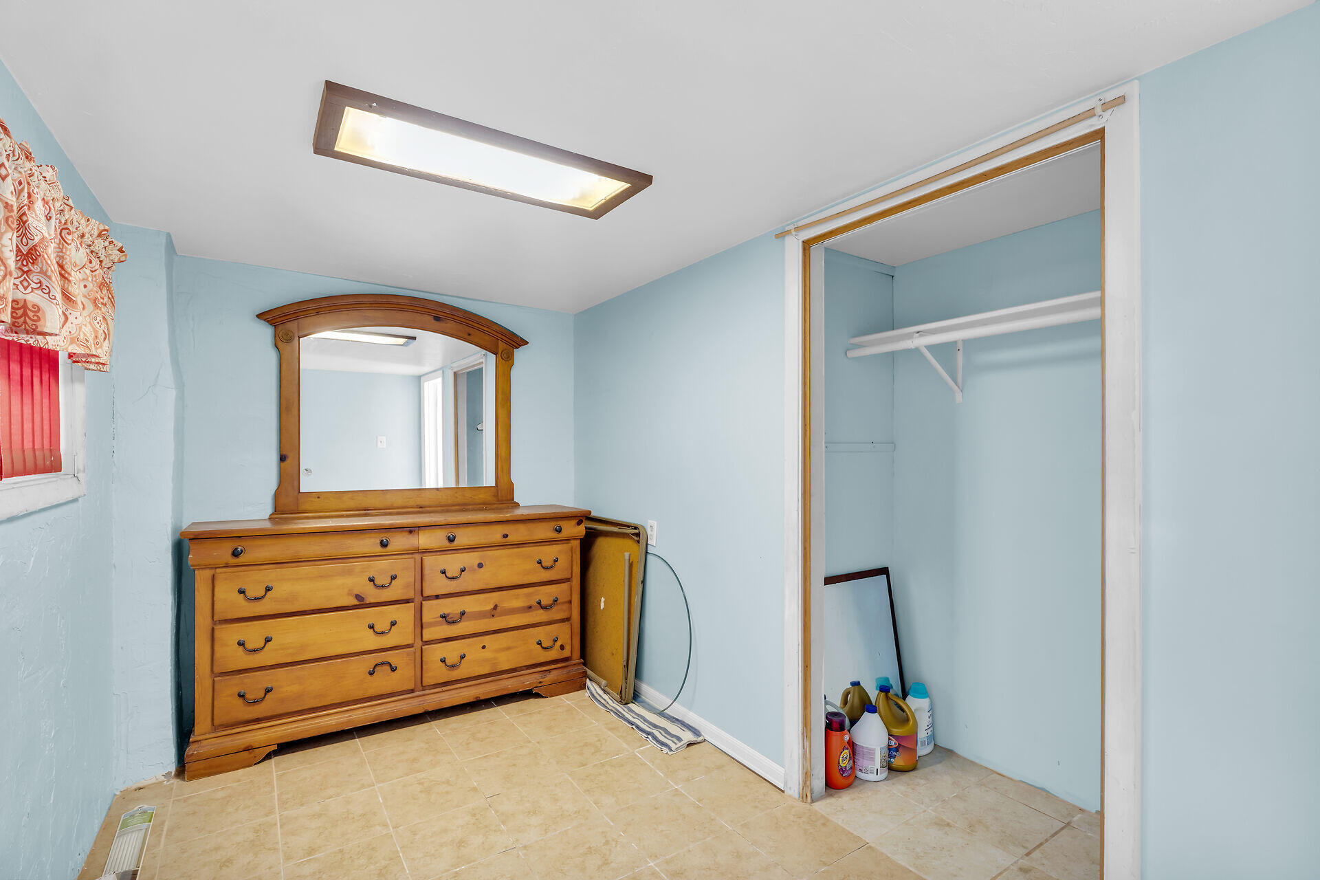 25161 Center Street Property Photo 11