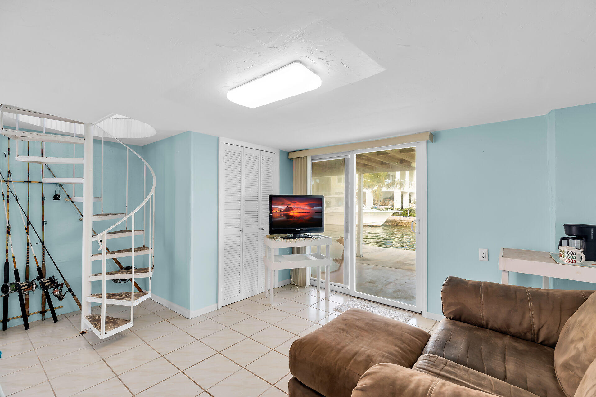 25161 Center Street Property Photo 14