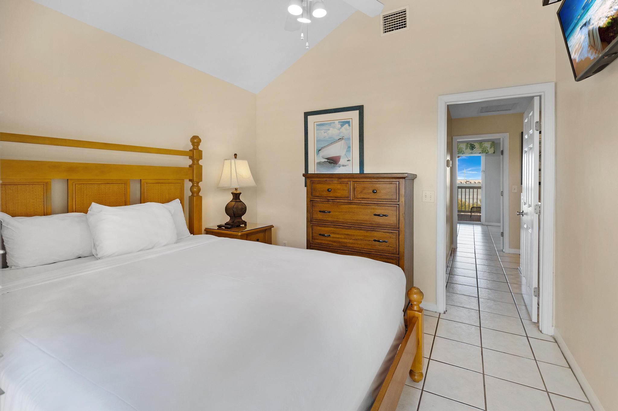 2104 Marina Villa Drive Property Photo 39