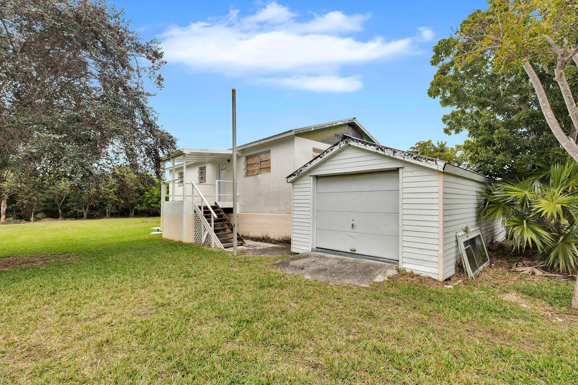 30455 Racoon Run Property Photo 6