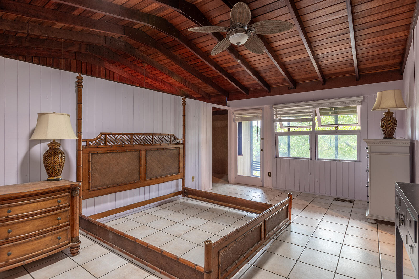 17338 E Dolphin Street Property Photo 6