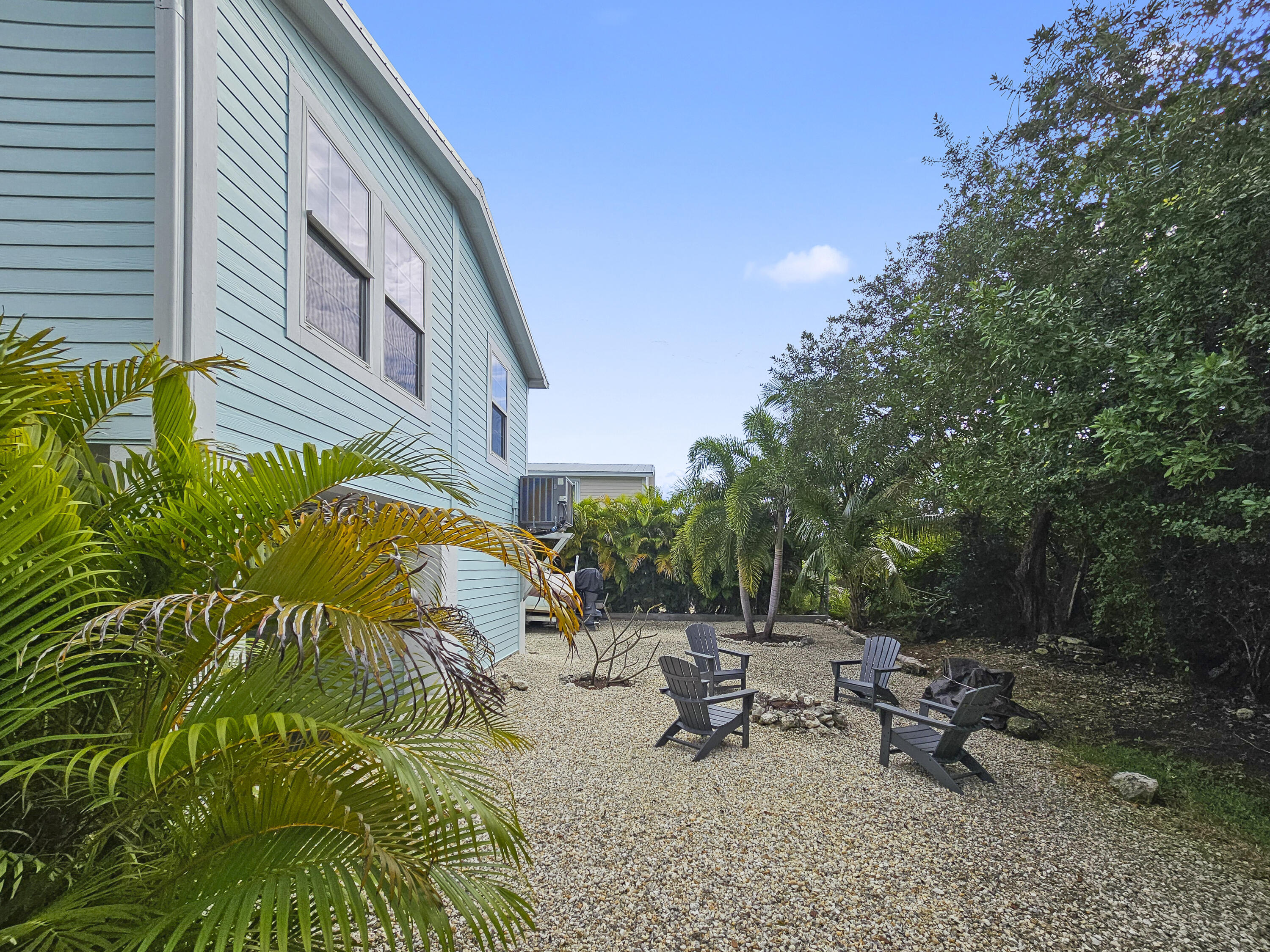 25022 Palm Lane Property Photo 17