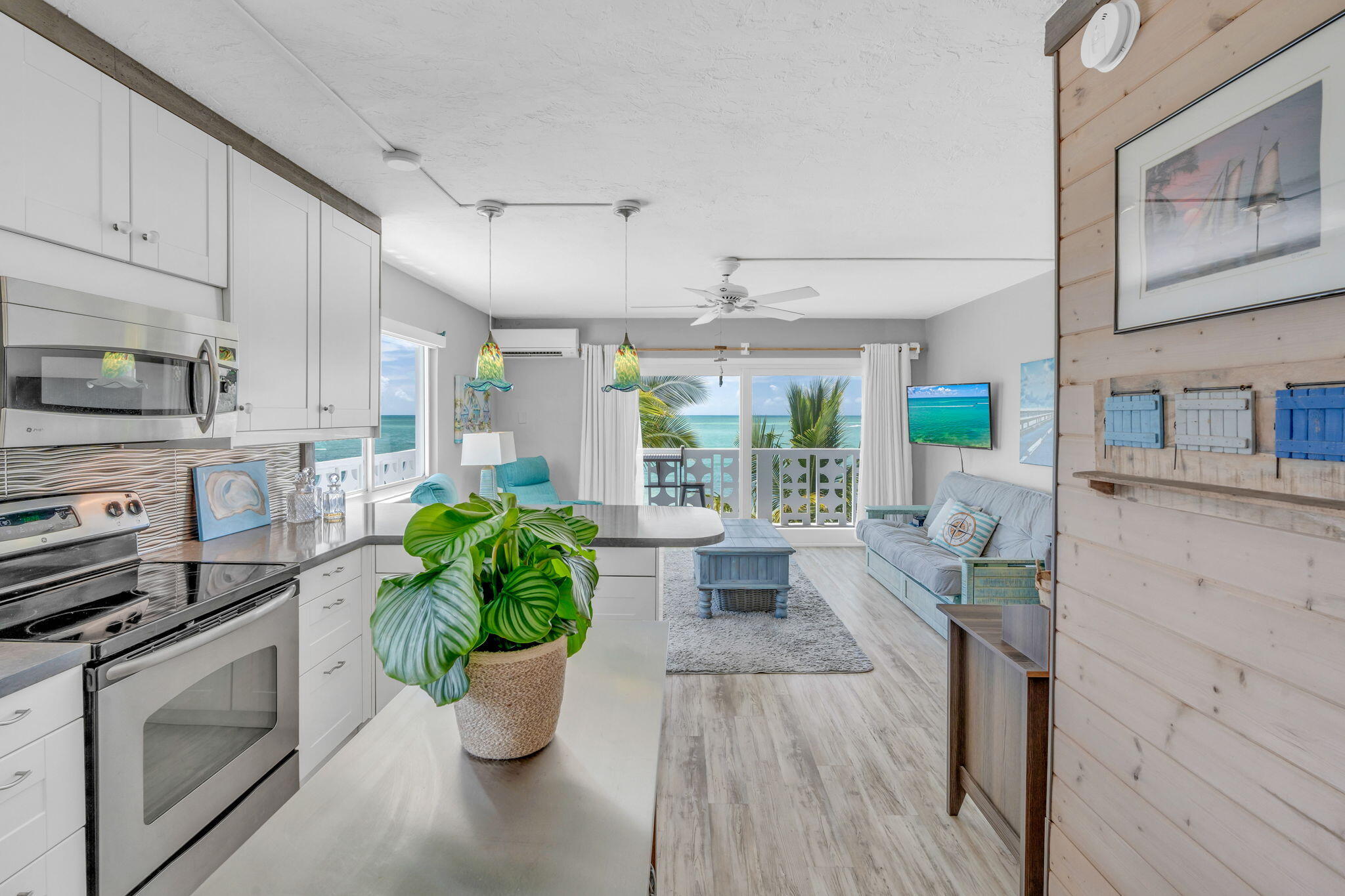 755 W Ocean Drive, 5 Property Photo 6