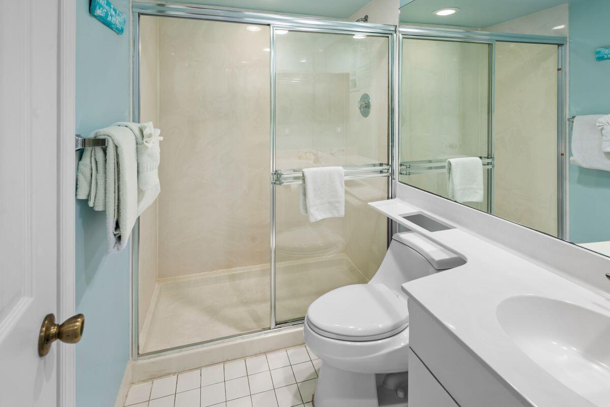 1901 S Roosevelt Boulevard, 202w Property Photo 26