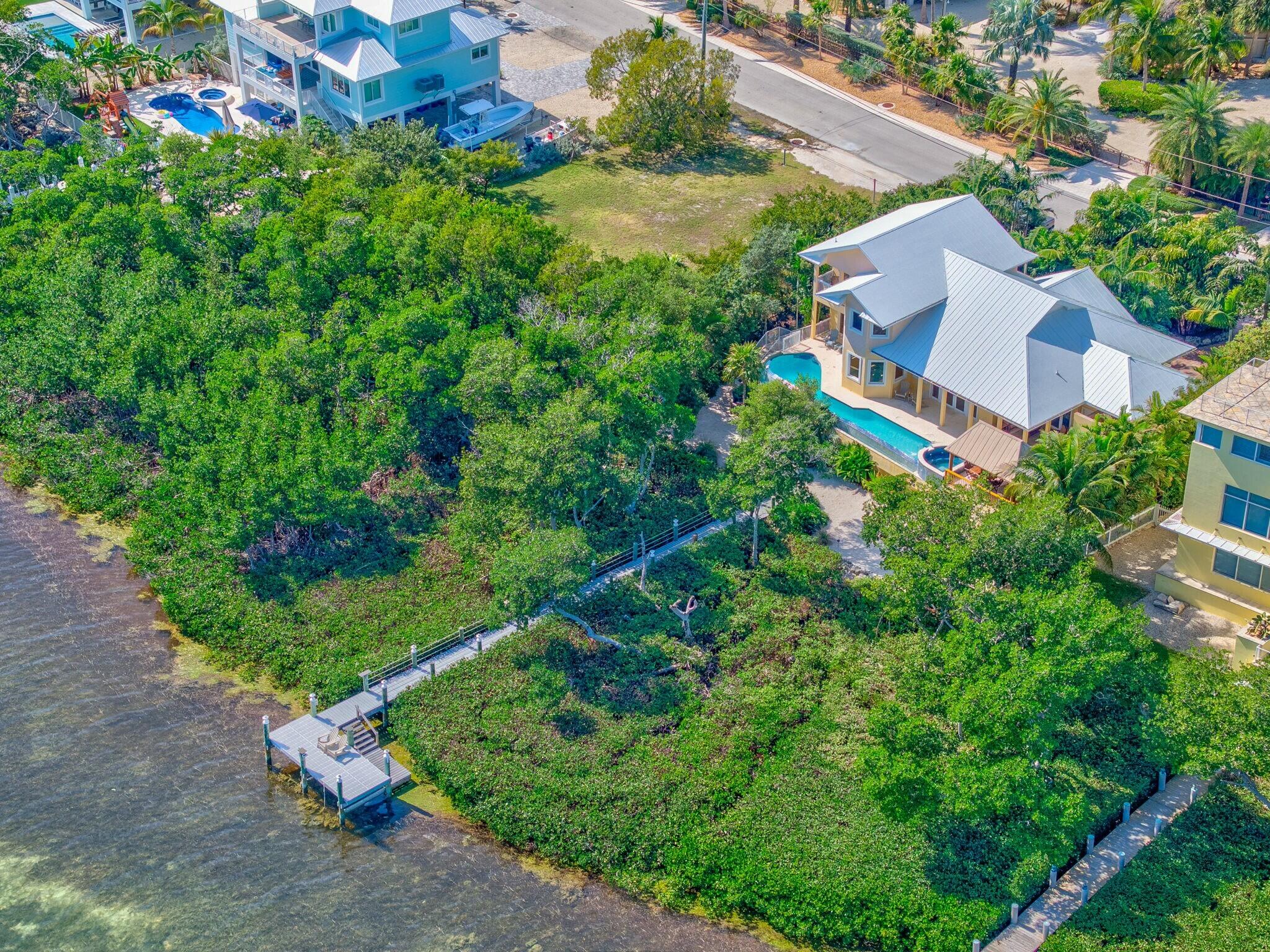 339 Stirrup Key Boulevard Property Photo 1