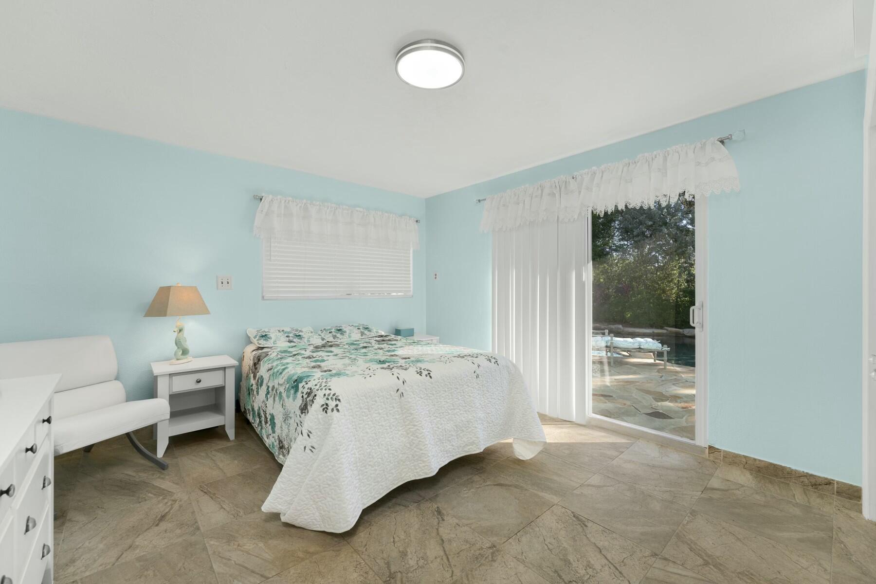 182 Bayview Drive Property Photo 33