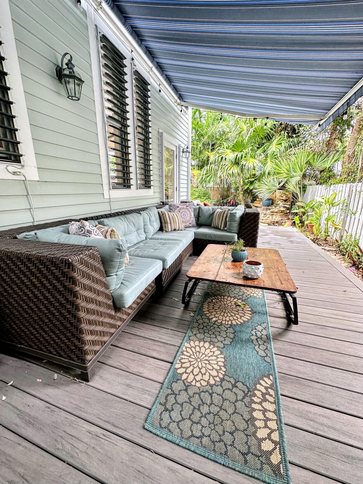 707 Washington Street Property Photo 29