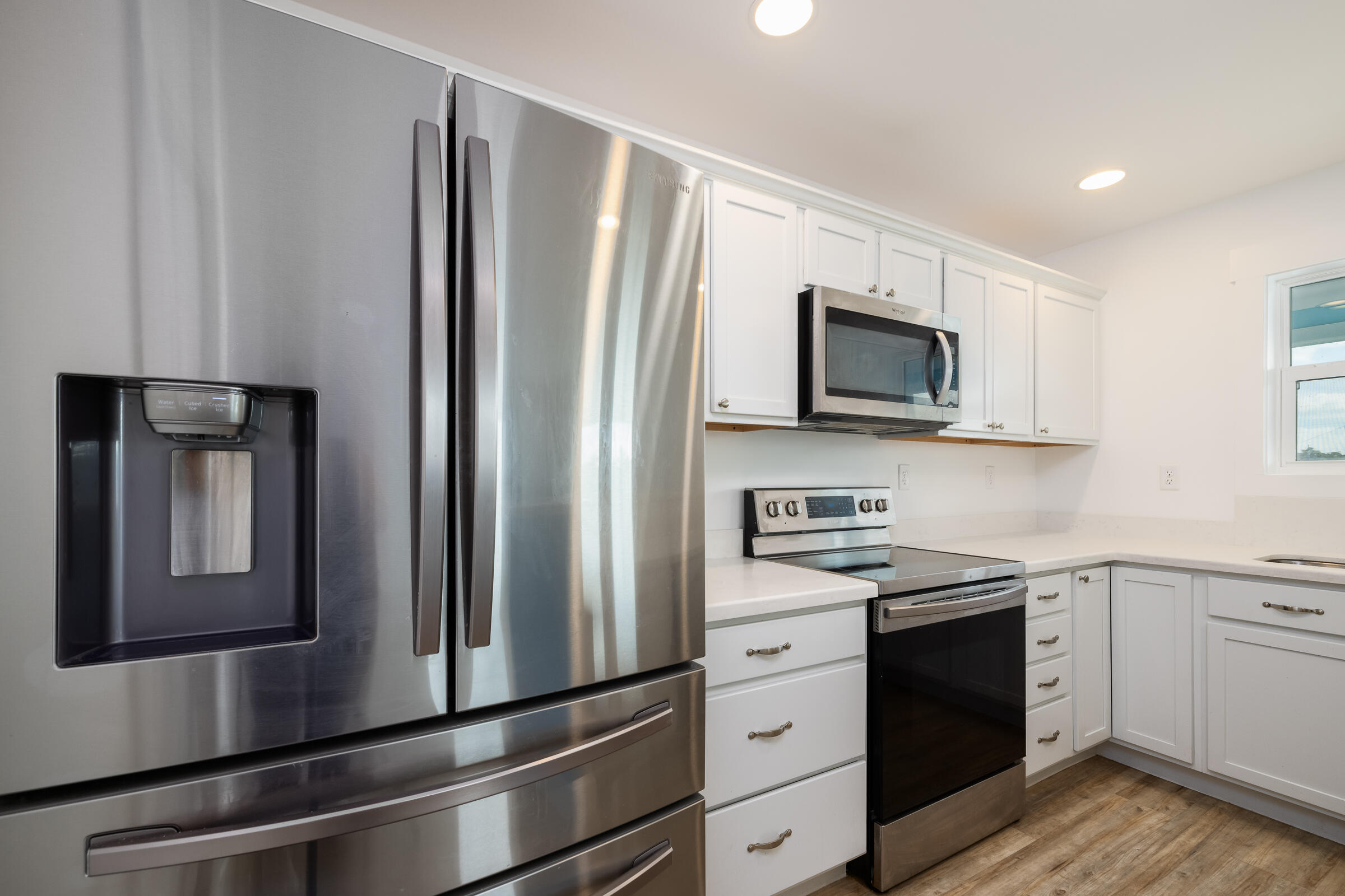718 Garden State Lane Property Photo 12