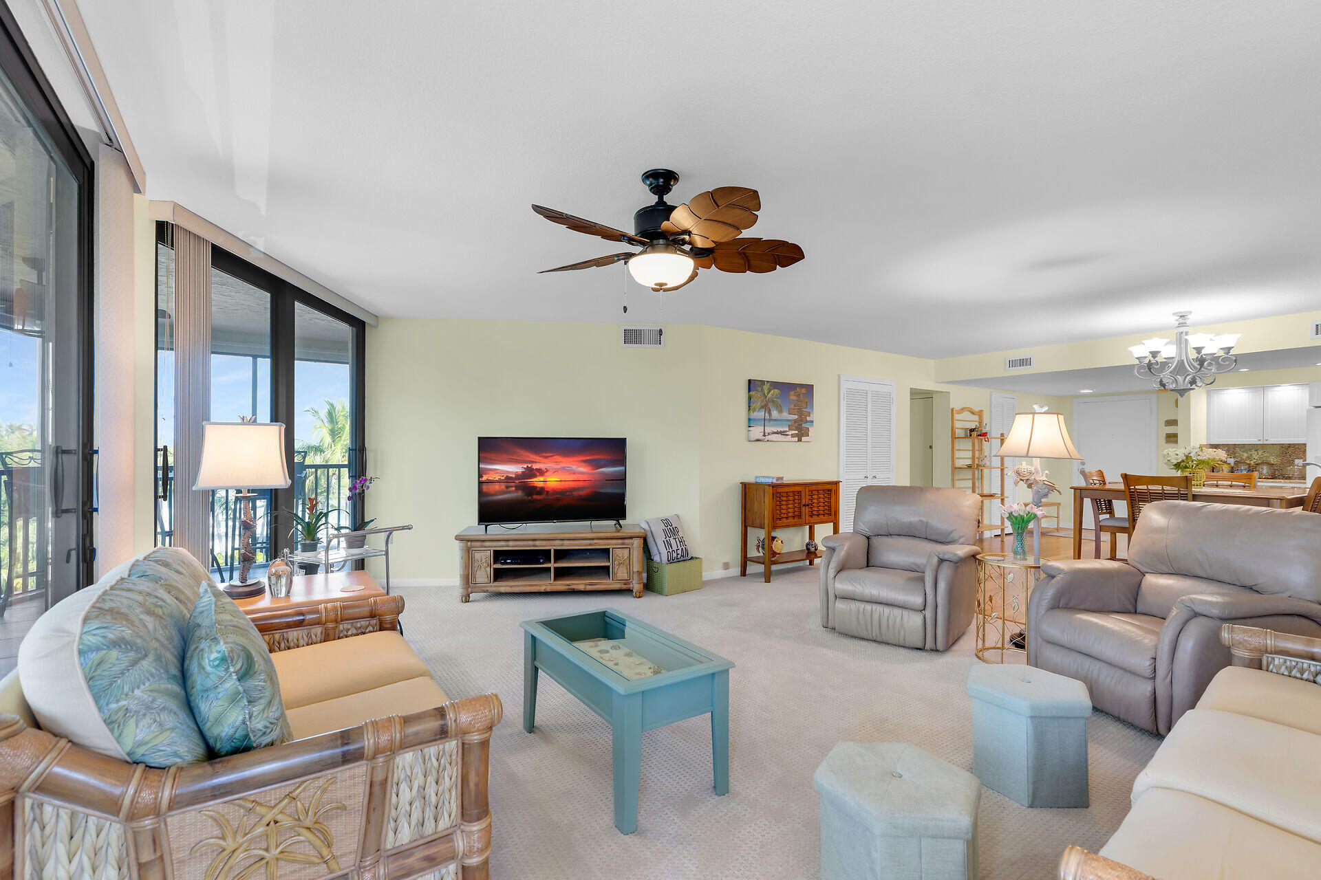 6204 Gulf Of Mexico Boulevard, 204 Property Photo 10