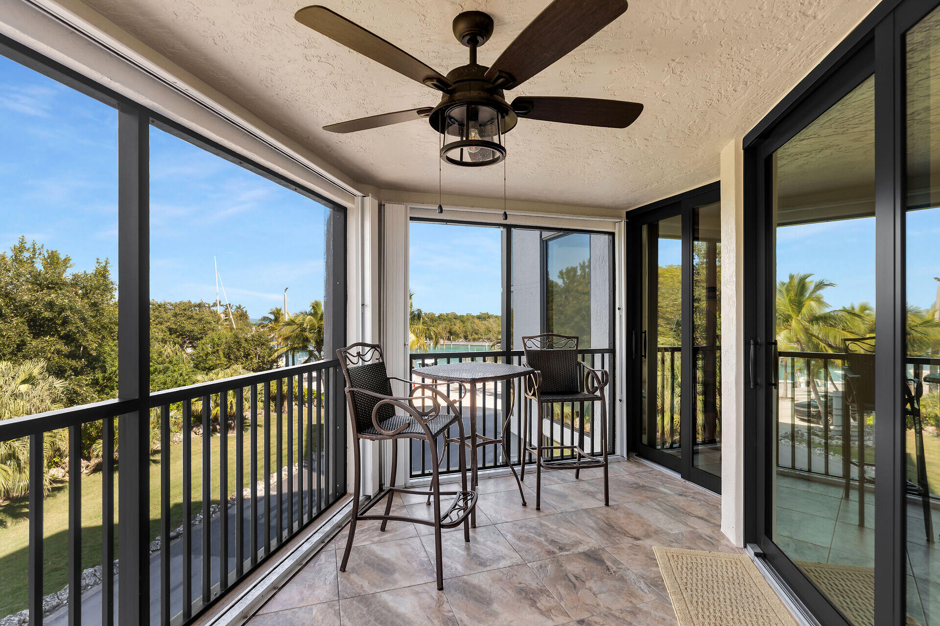 6204 Gulf Of Mexico Boulevard, 204 Property Photo 11