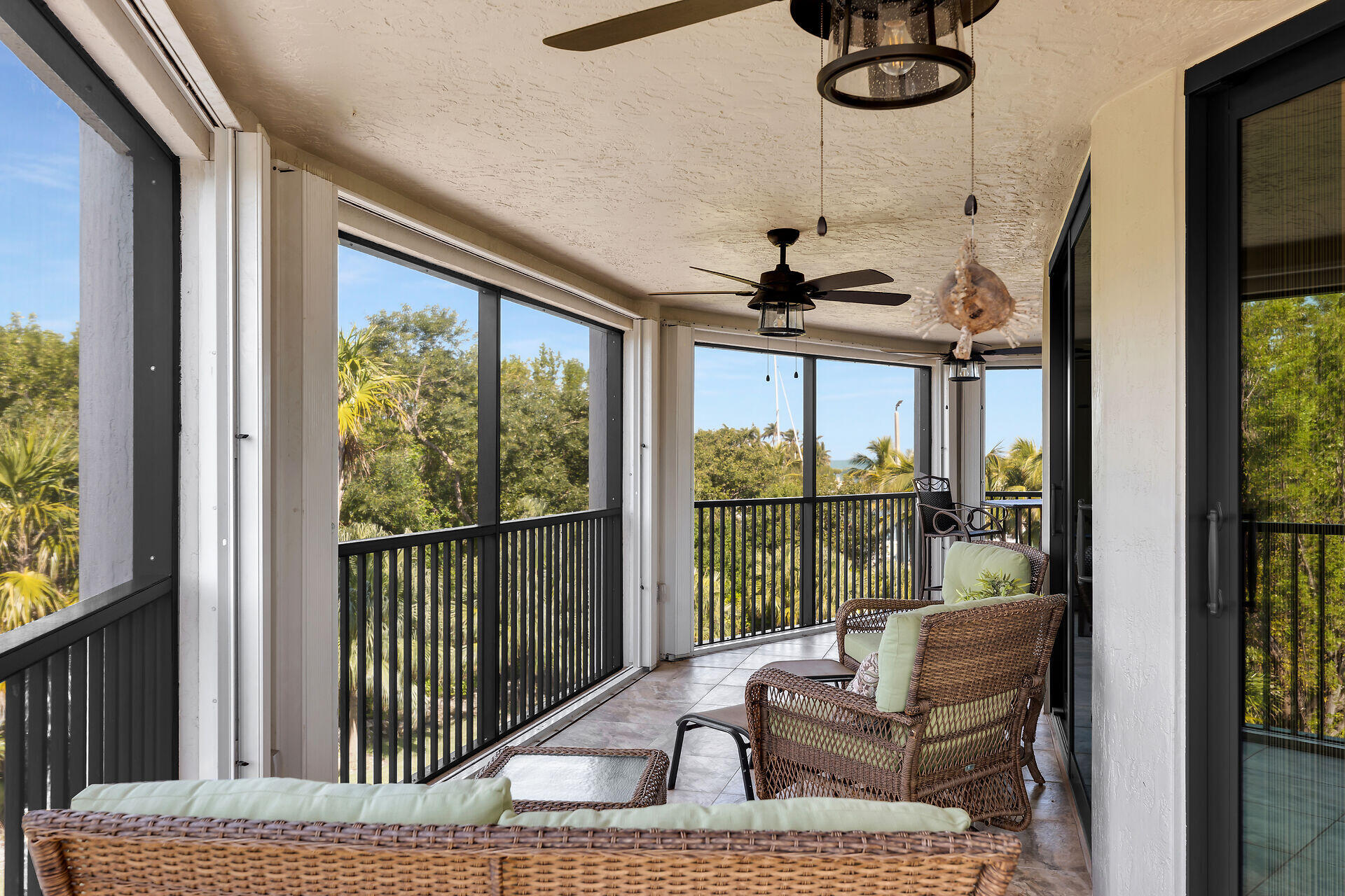 6204 Gulf Of Mexico Boulevard, 204 Property Photo 12