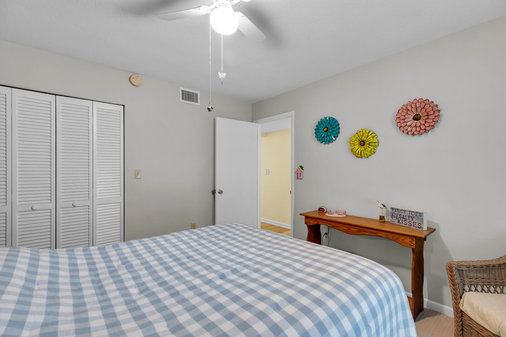 6204 Gulf Of Mexico Boulevard, 204 Property Photo 16