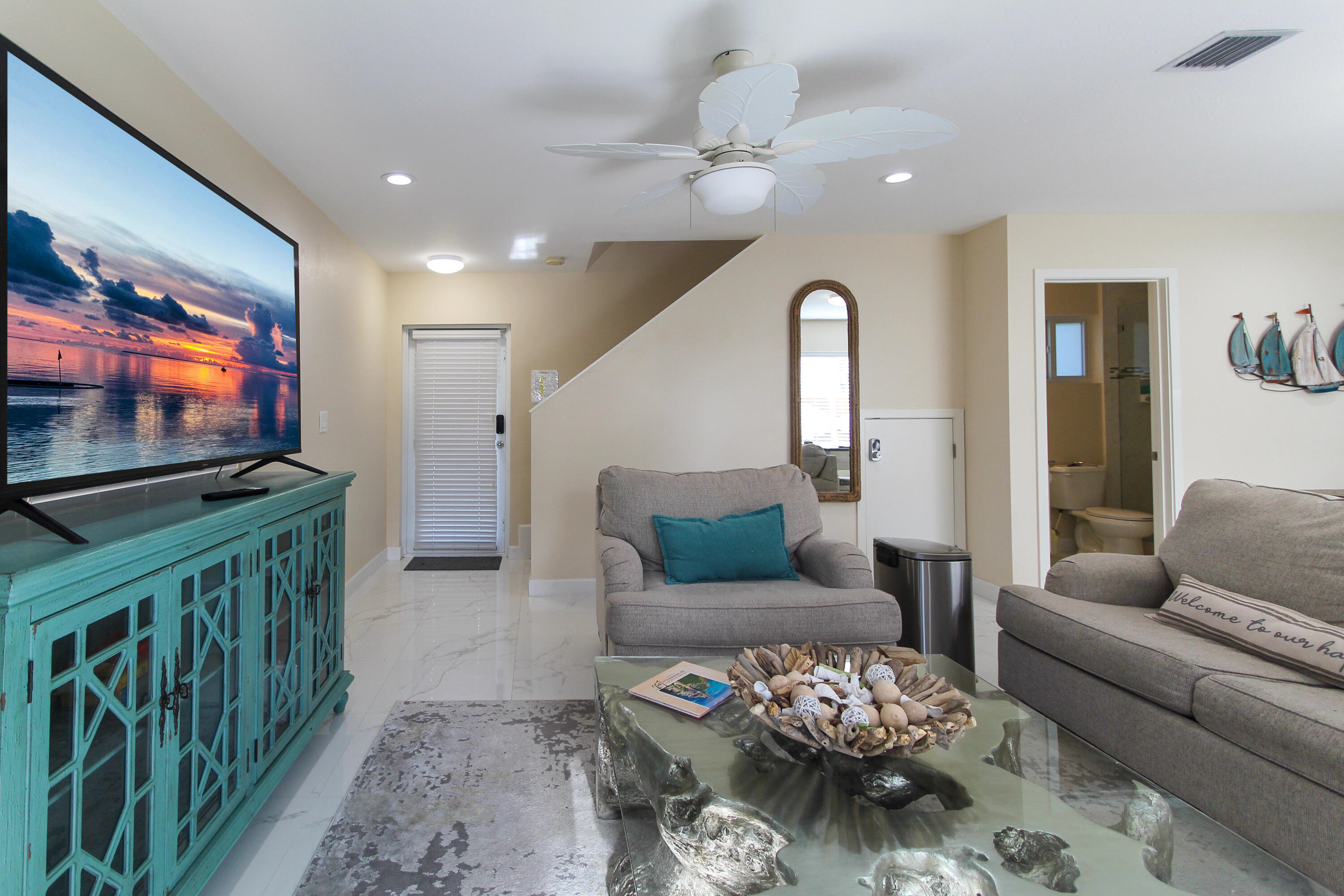80 Le Grand Drive Property Photo 4