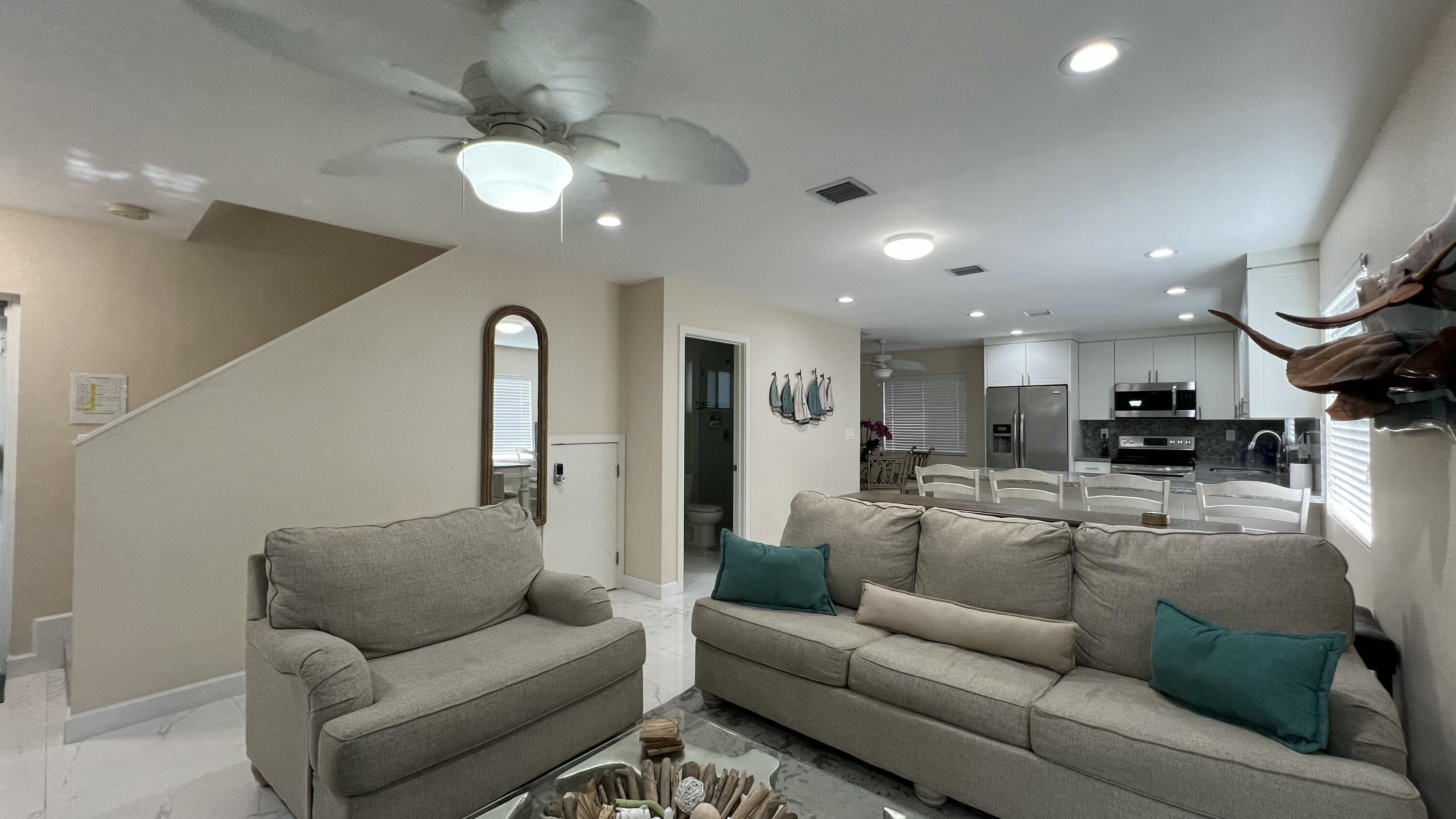 80 Le Grand Drive Property Photo 4