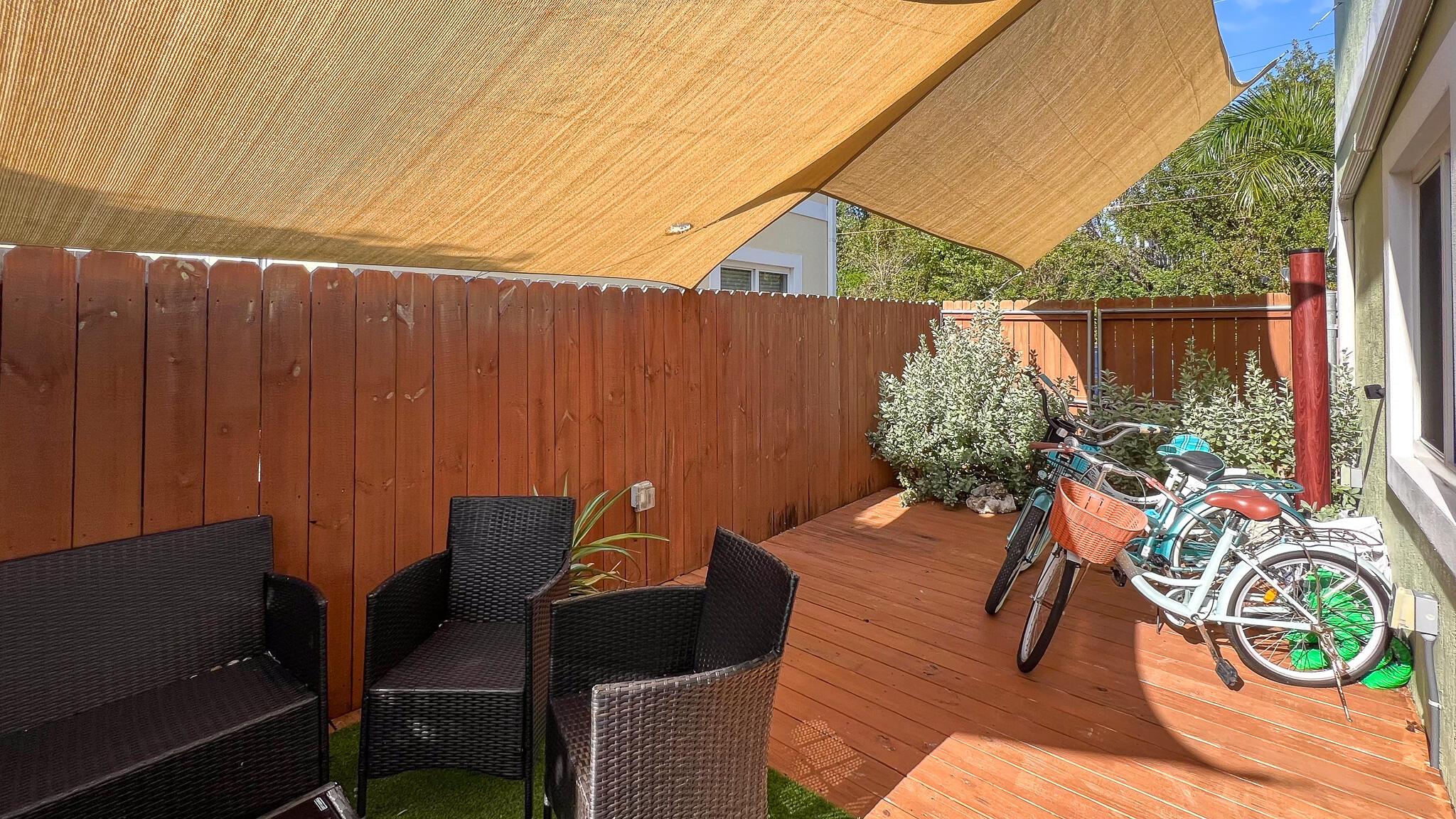 80 Le Grand Drive Property Photo 32