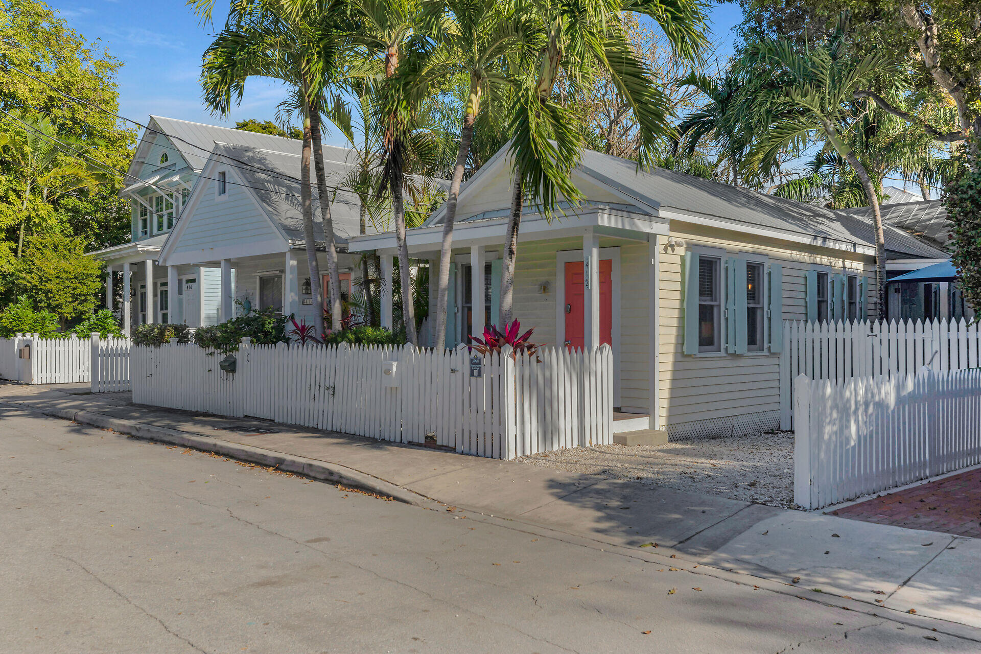412 Louisa Street Property Photo 3