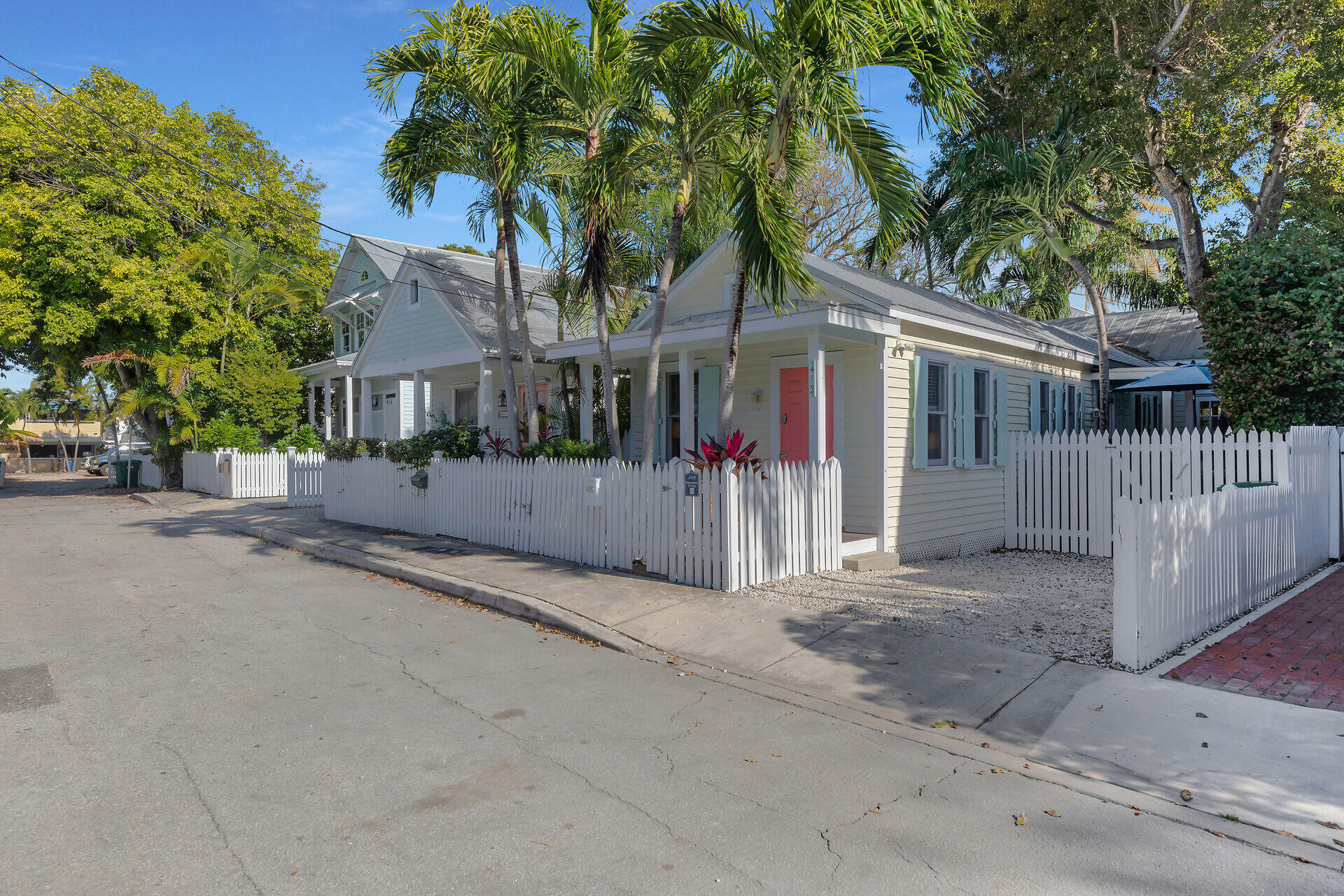 412 Louisa Street Property Photo 32