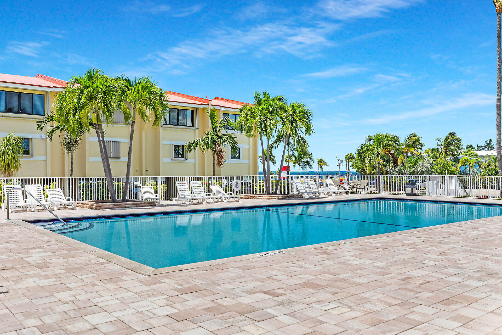 88540 Overseas Highway, 104 And Boat Slip 46 Property Photo 27