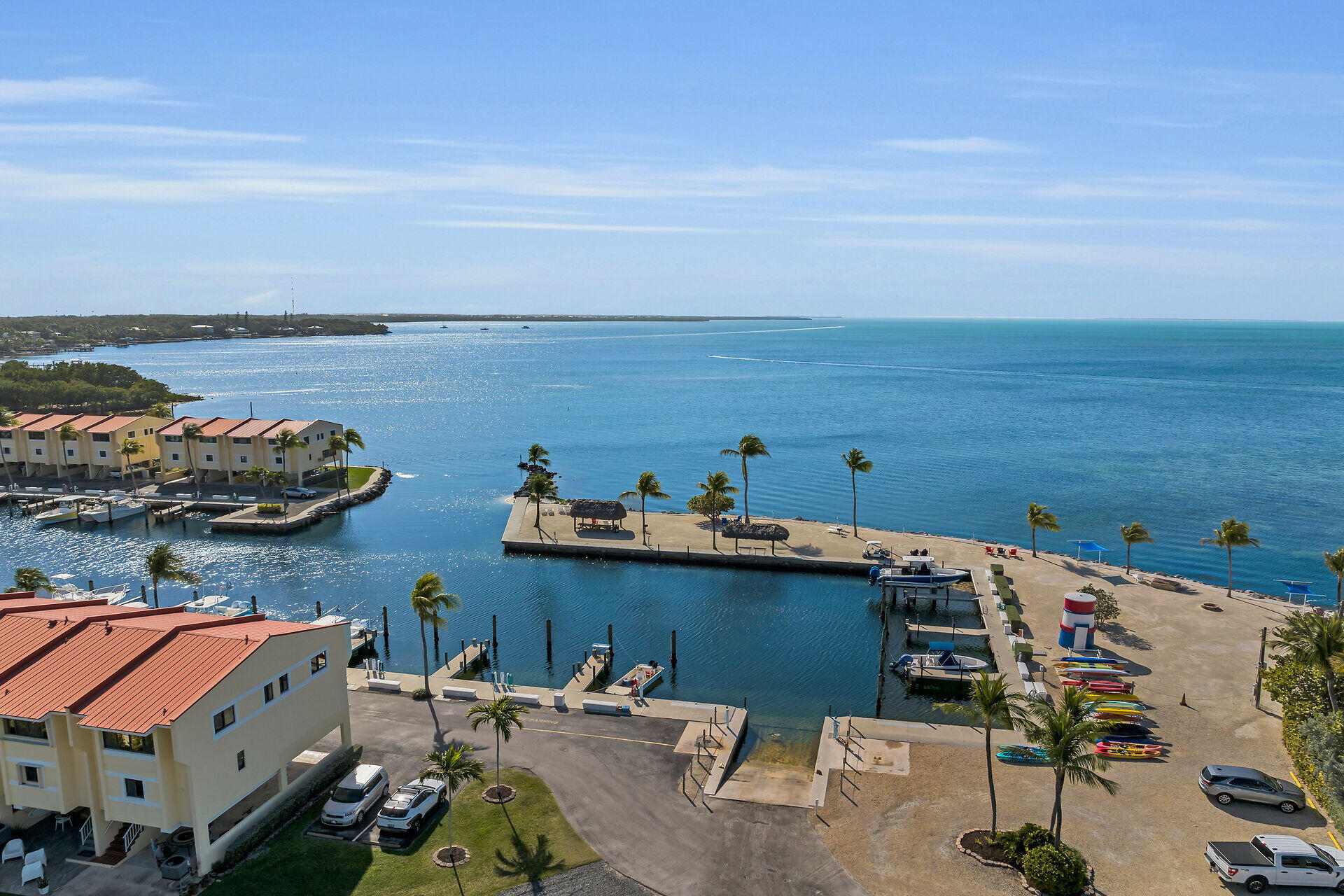 88540 Overseas Highway, 104 And Boat Slip 46 Property Photo 38