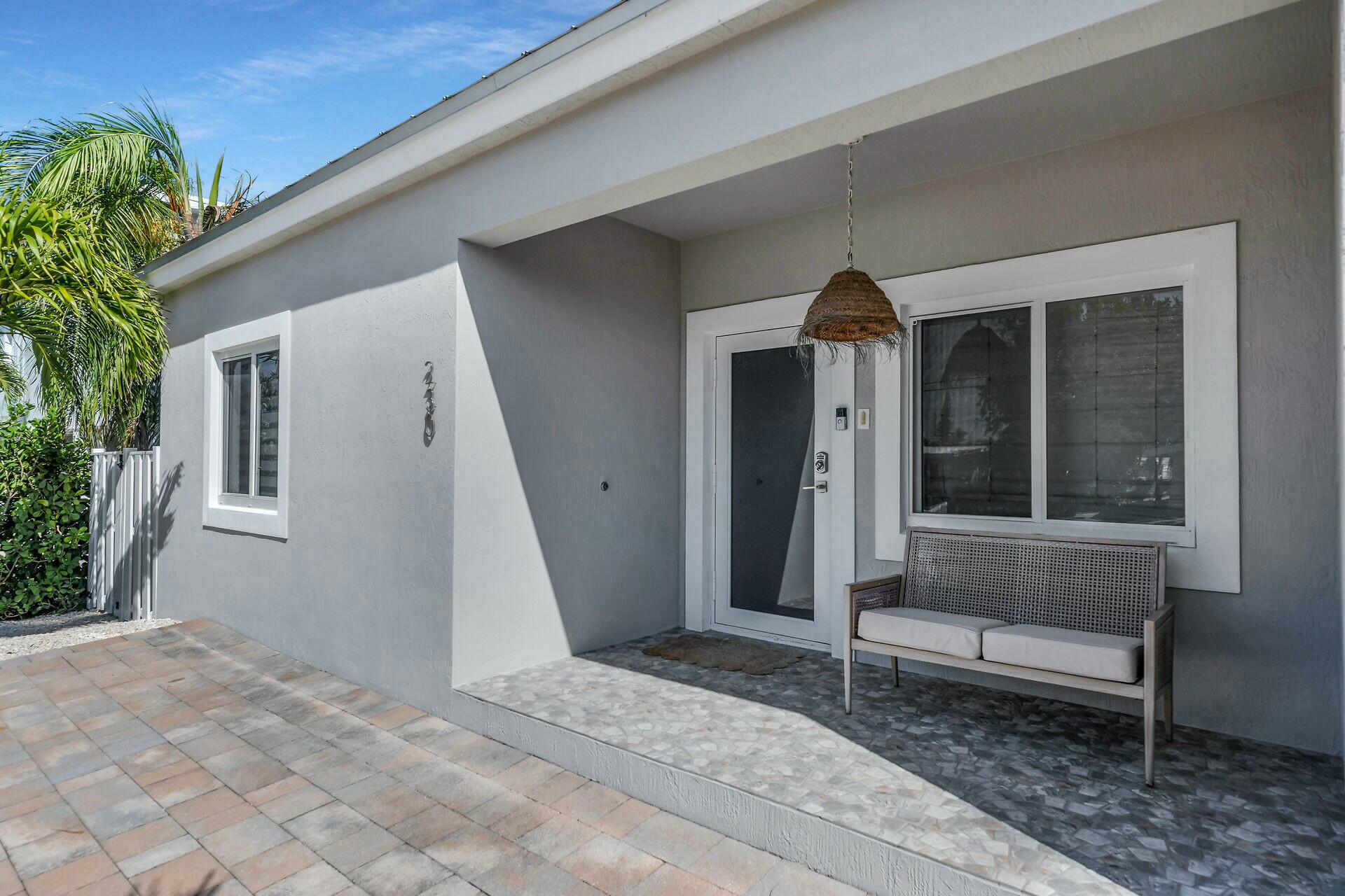 230 8th Street Property Photo 4