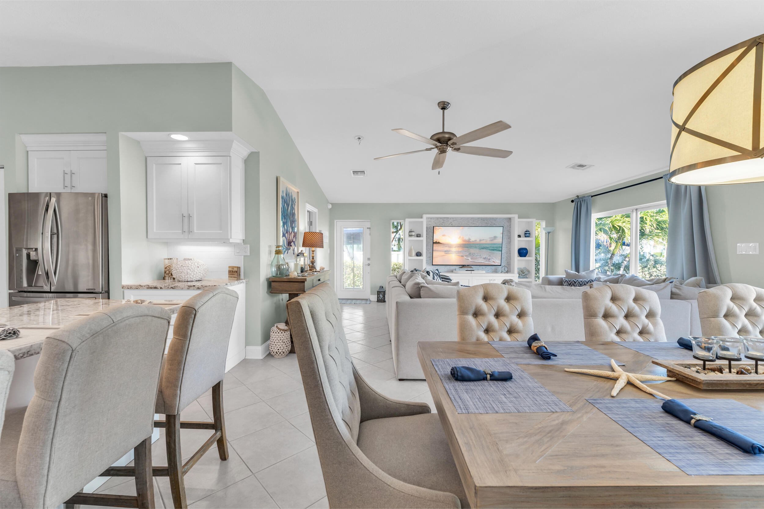 298 Sadowski Causeway Property Photo 17