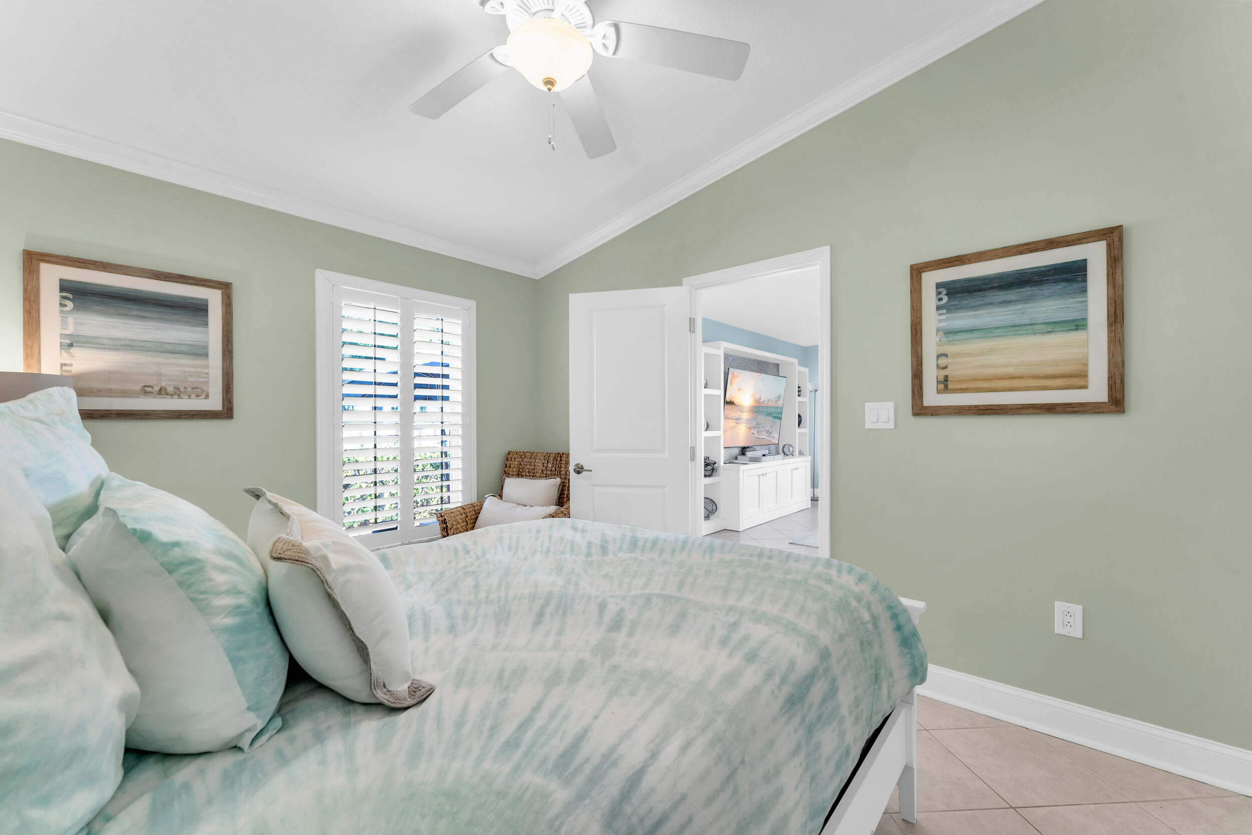 298 Sadowski Causeway Property Photo 33