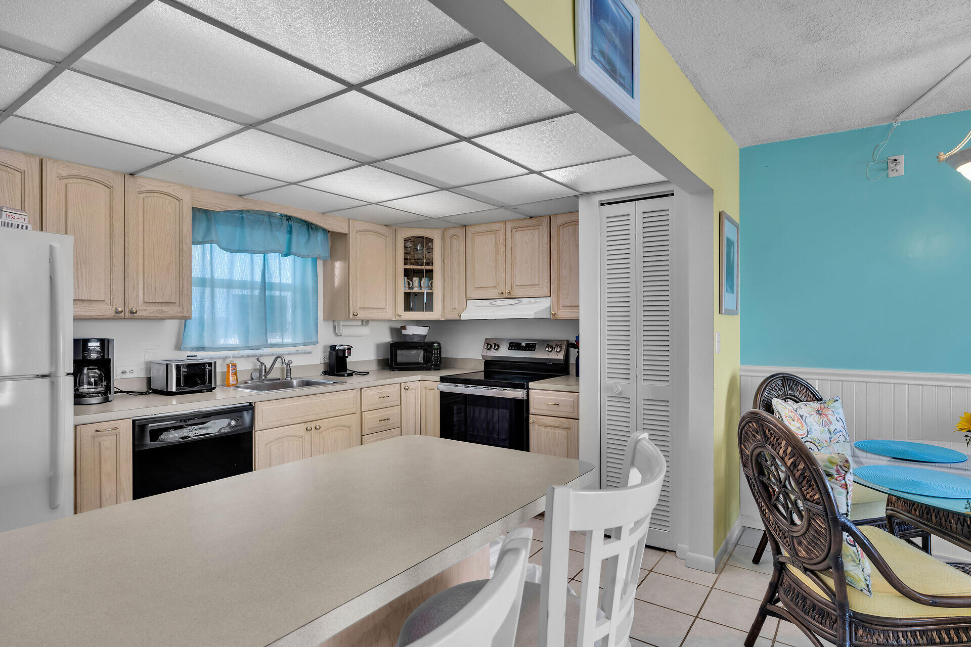 200 Wrenn Street, 509 Property Photo 12
