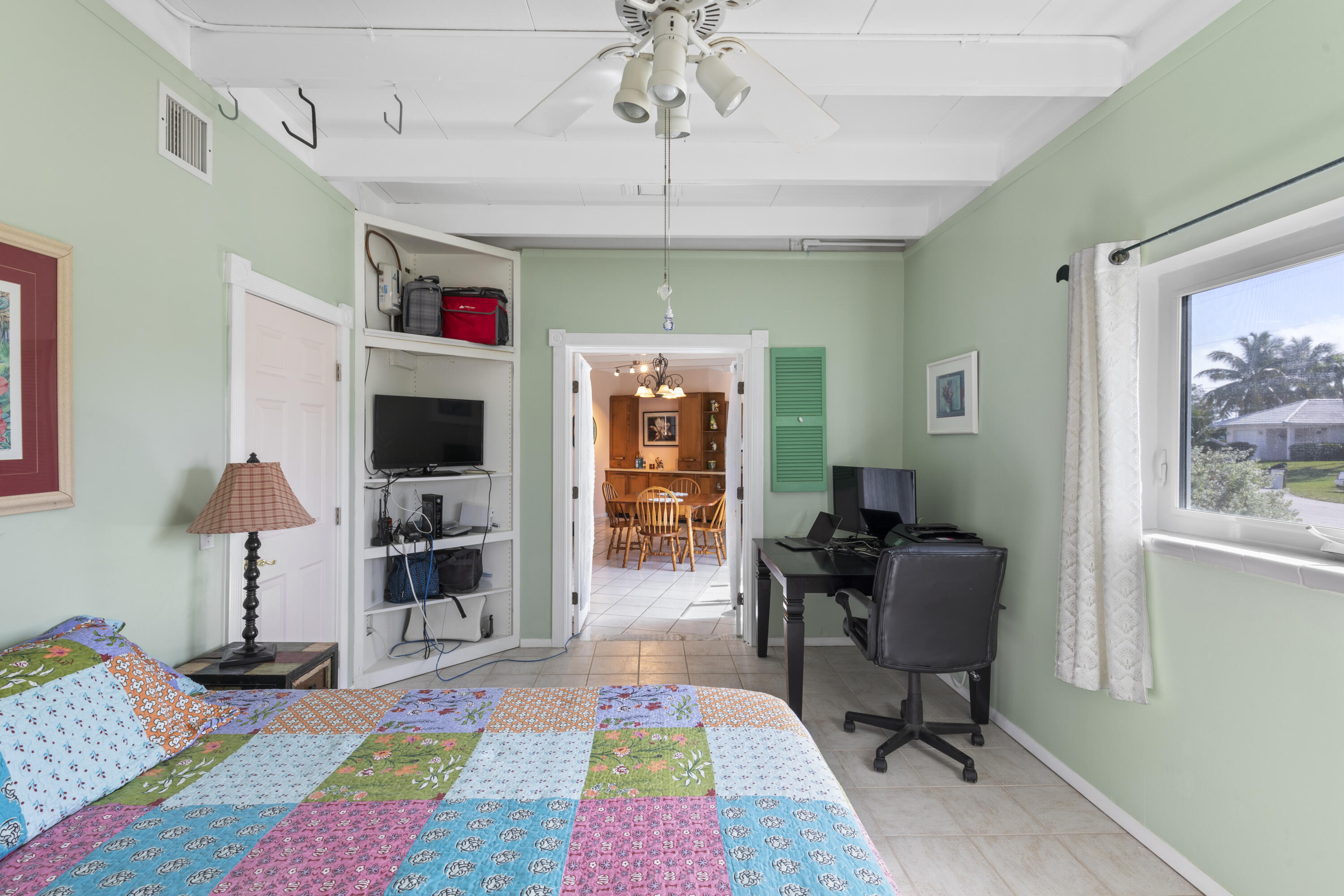 21073 7th Avenue Property Photo 18