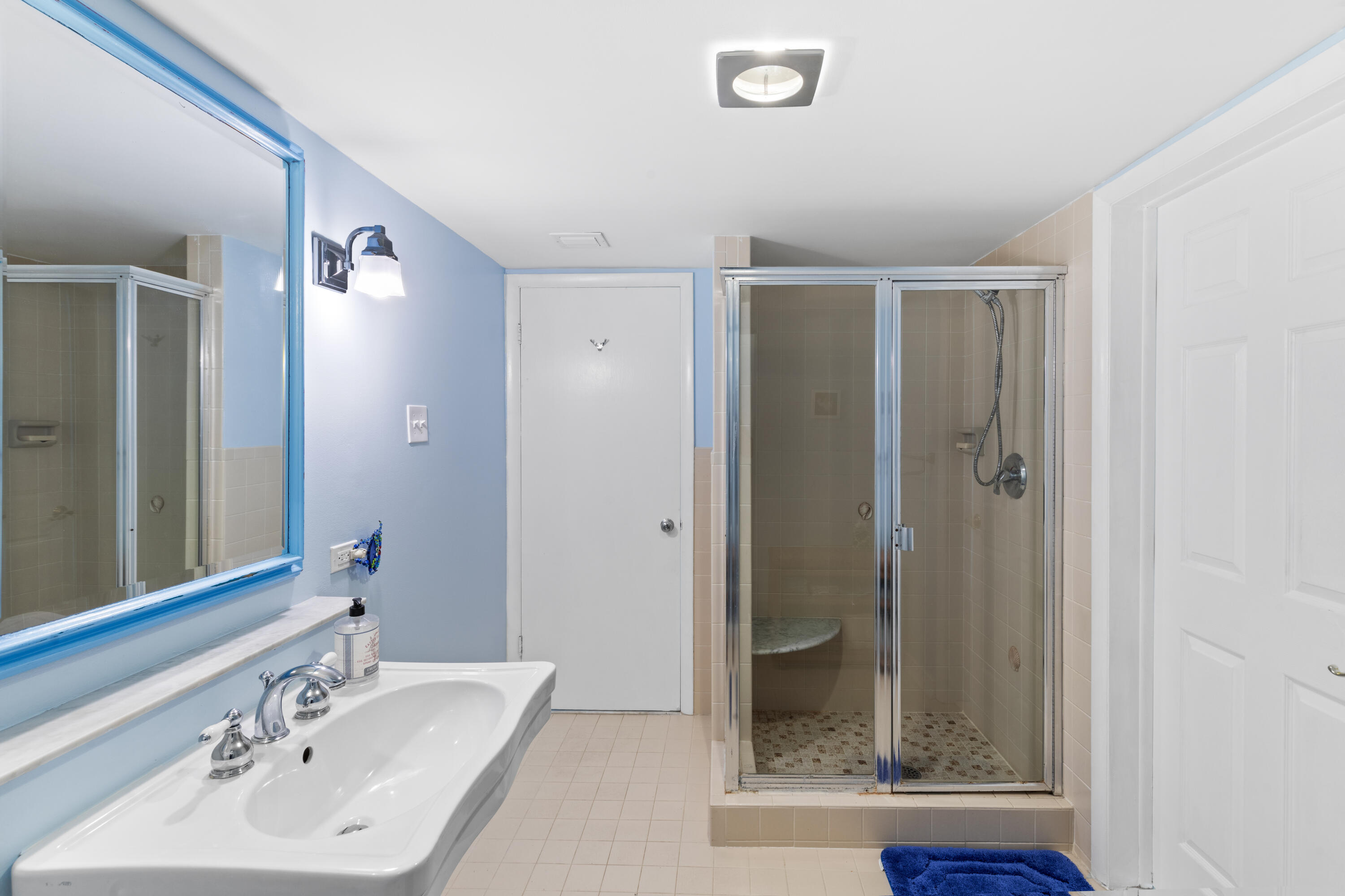 21073 7th Avenue Property Photo 19