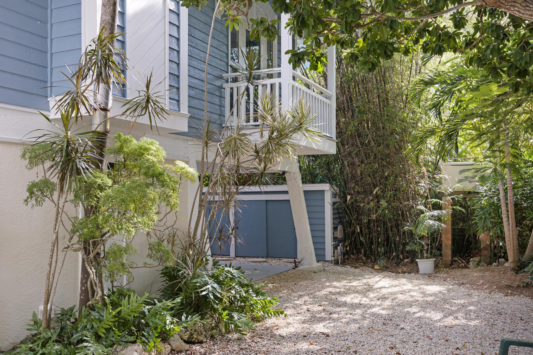 815 E Shore Drive Property Photo 83