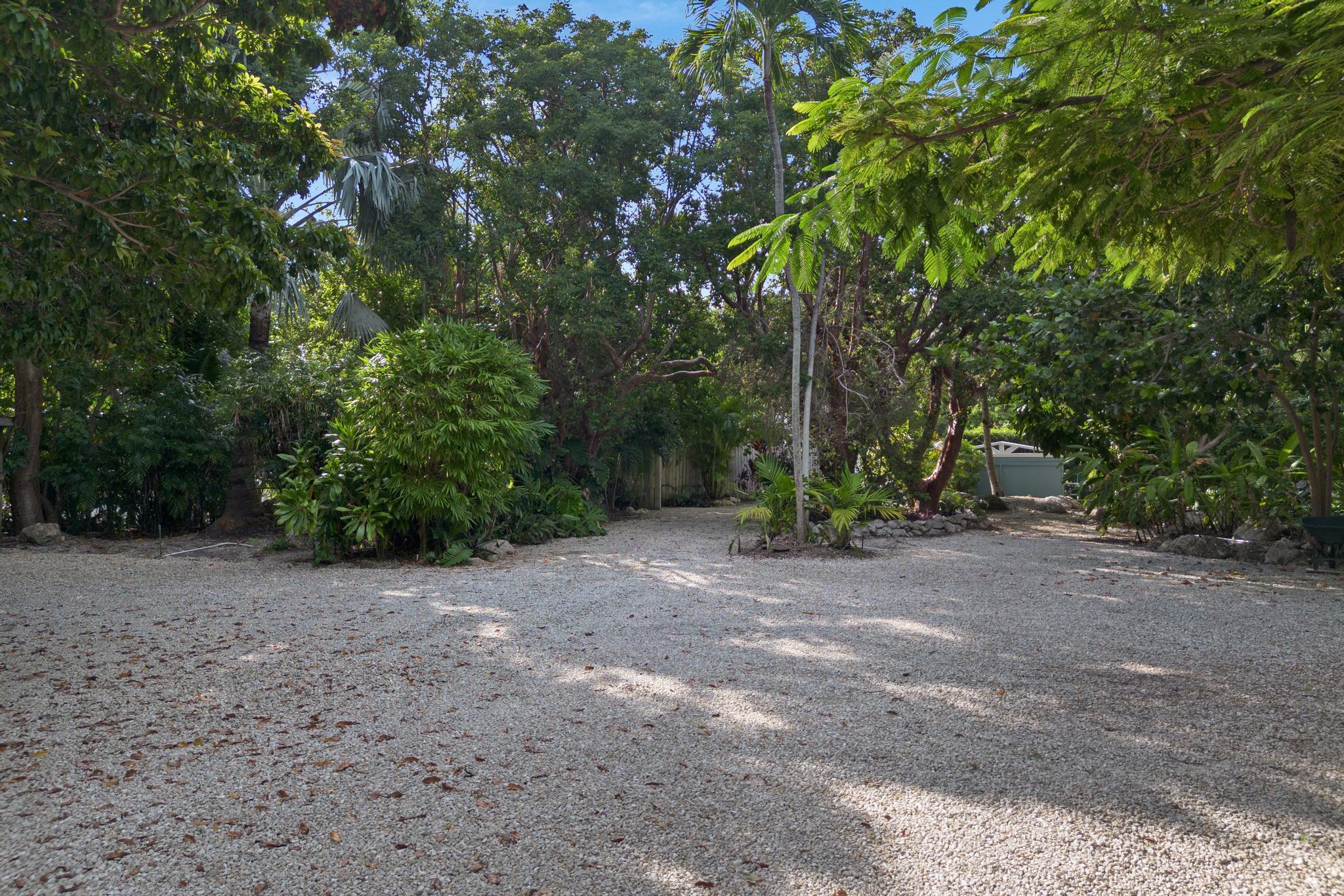 815 E Shore Drive Property Photo 105