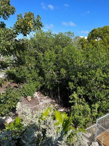148 Tequesta Street Property Photo 4