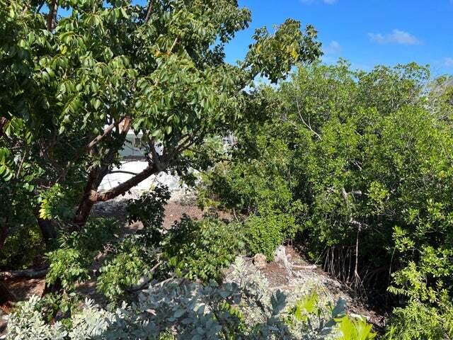 148 Tequesta Street Property Photo 5
