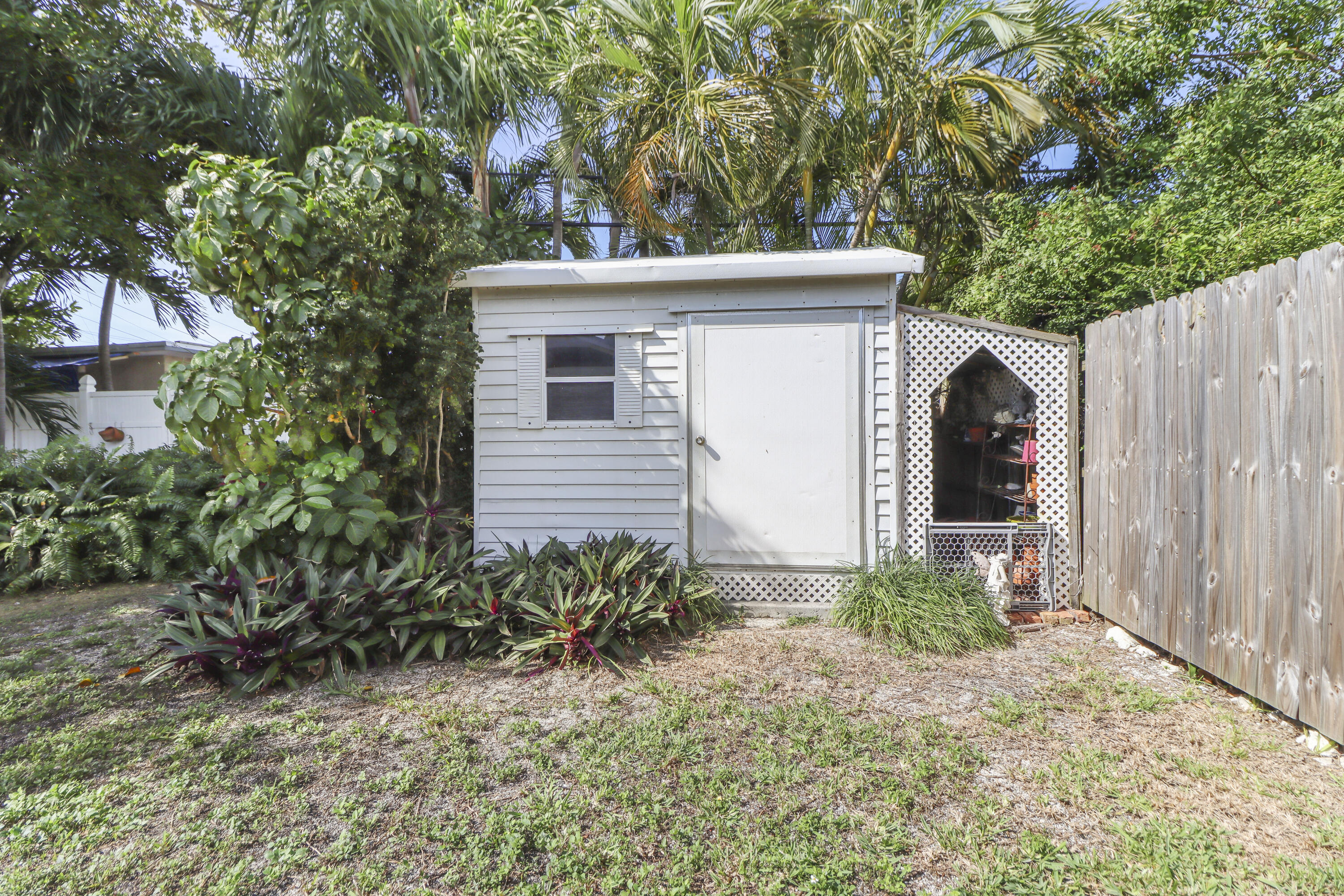 908 18th Street Property Photo 25