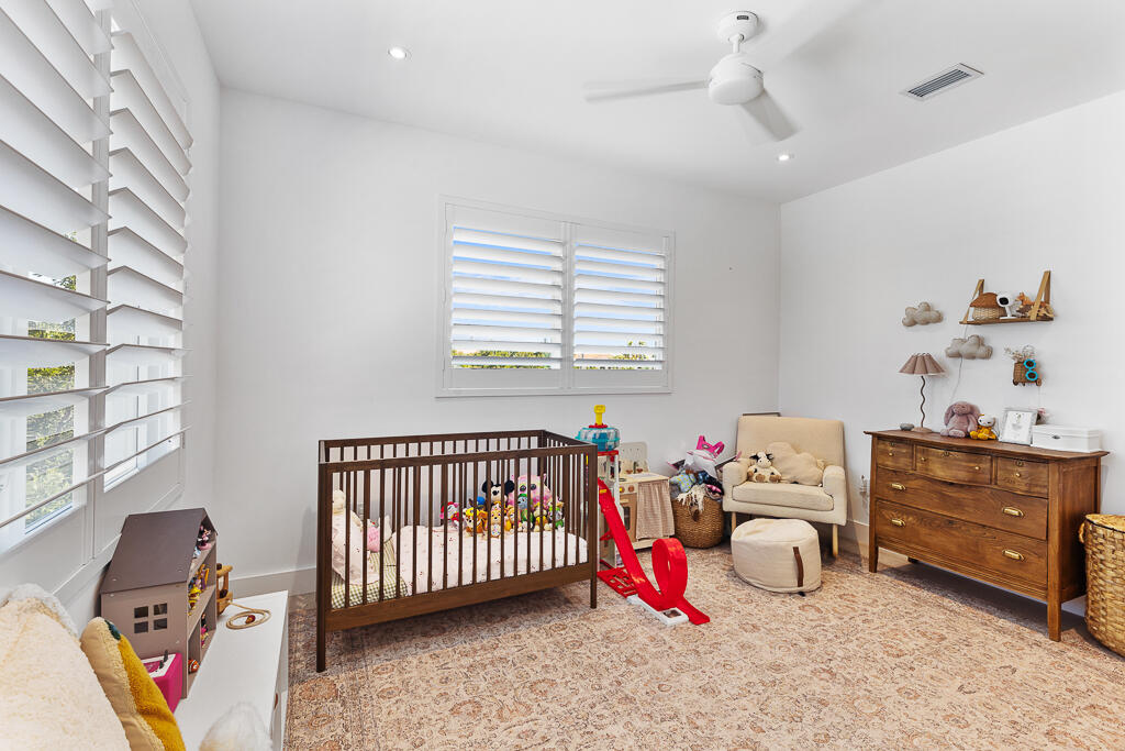 150 S Bahama Drive Property Photo 31