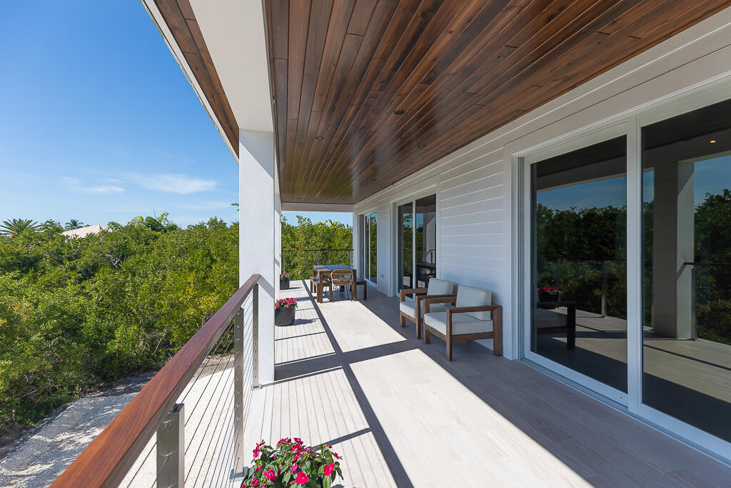150 S Bahama Drive Property Photo 33
