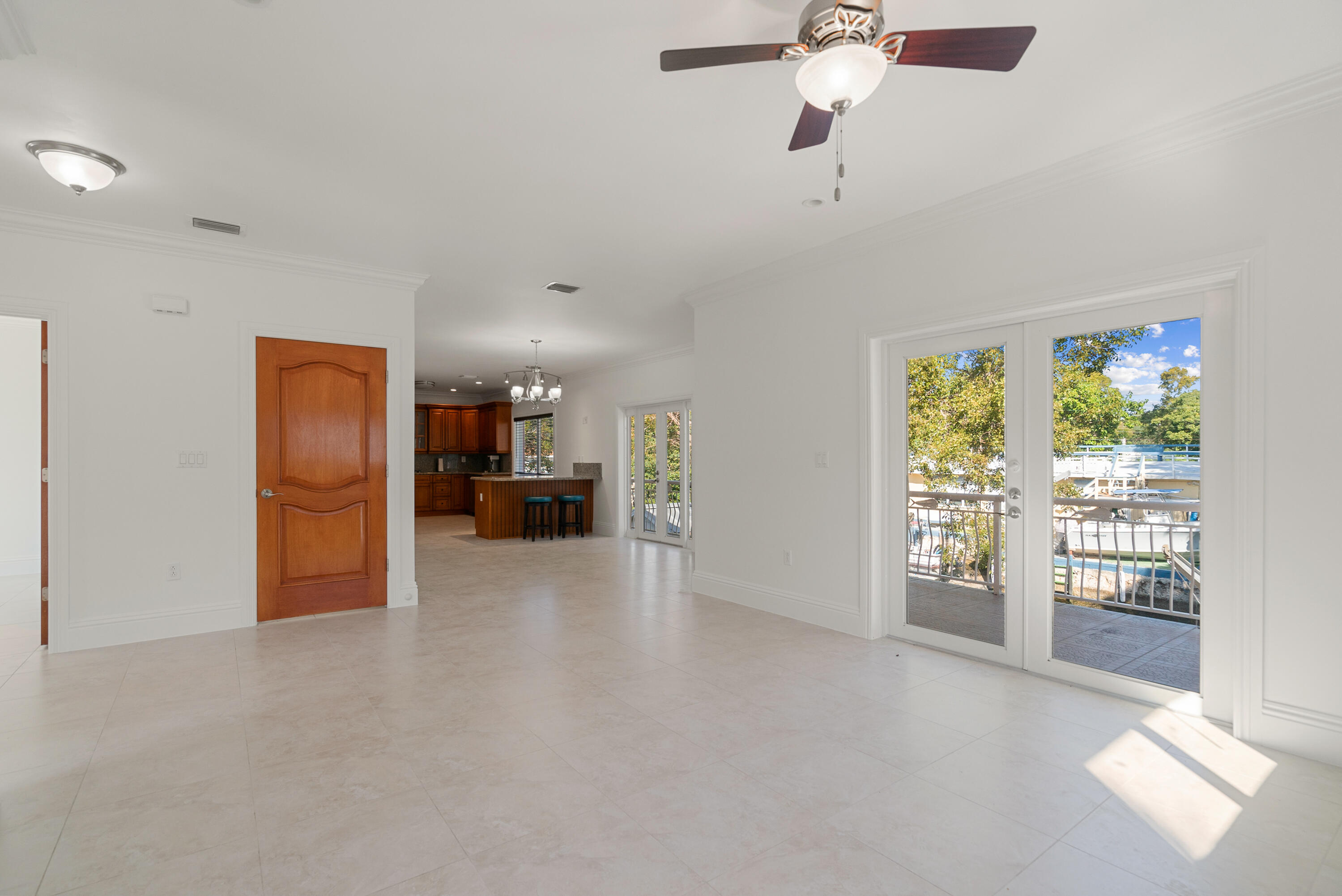 123 Peace Avenue Property Photo 7