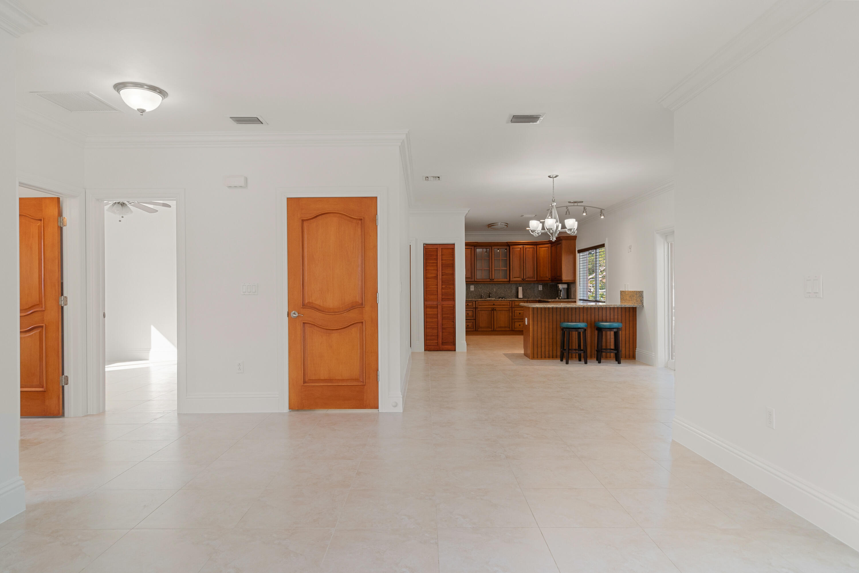 123 Peace Avenue Property Photo 8