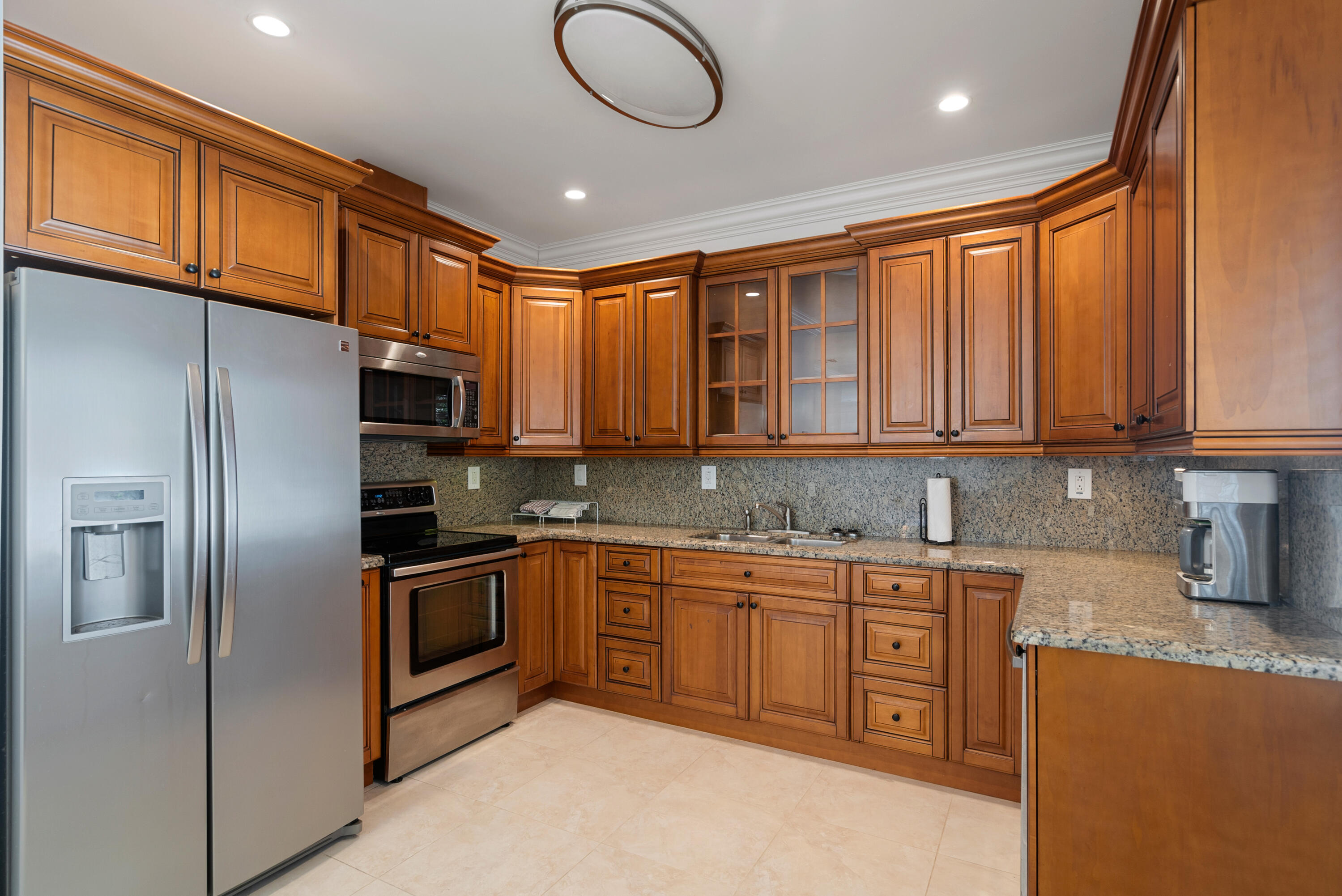 123 Peace Avenue Property Photo 11