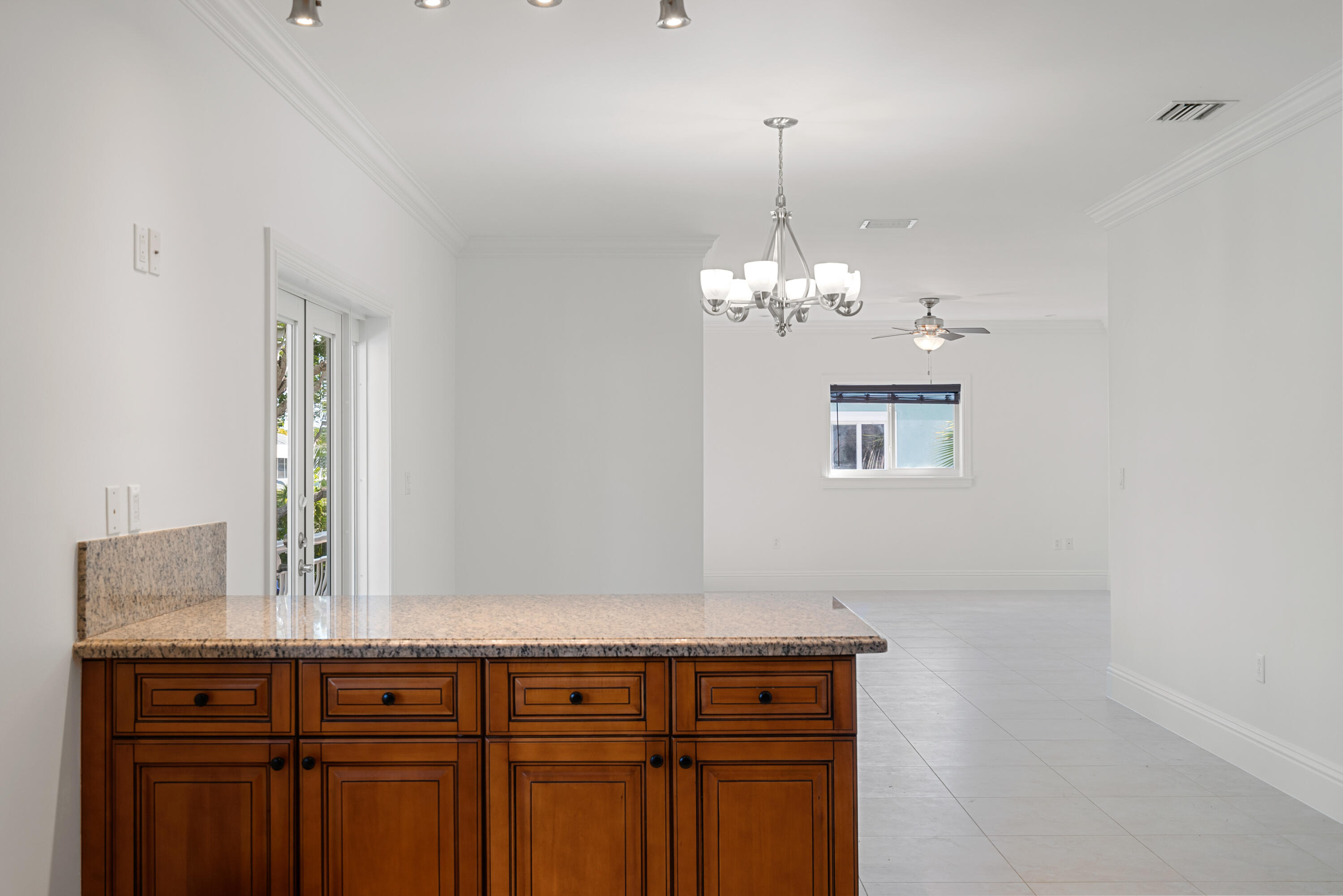123 Peace Avenue Property Photo 12