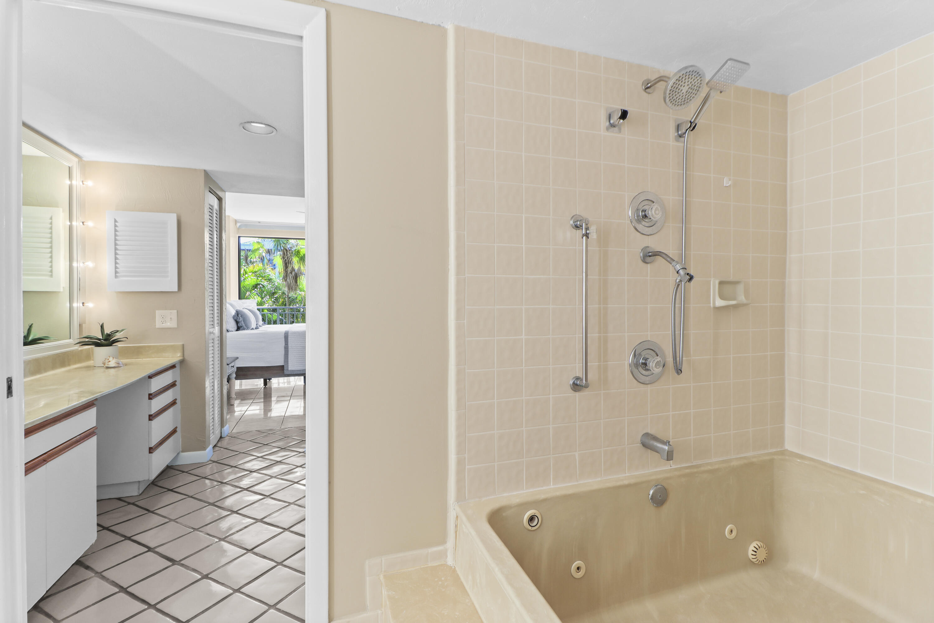 1800 Atlantic Boulevard, 220c Property Photo 24