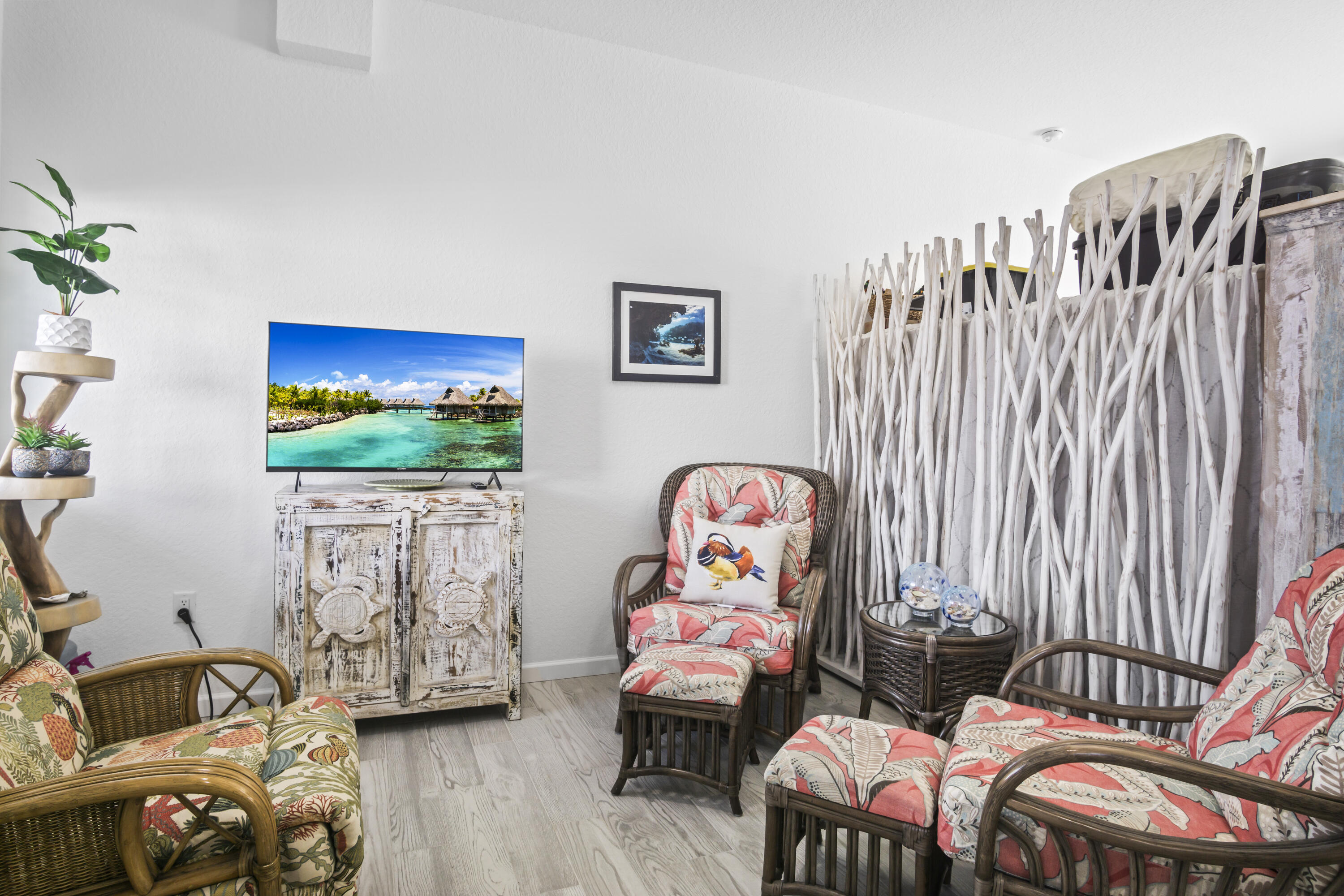 10877 Overseas Highway, 101 Property Photo 3