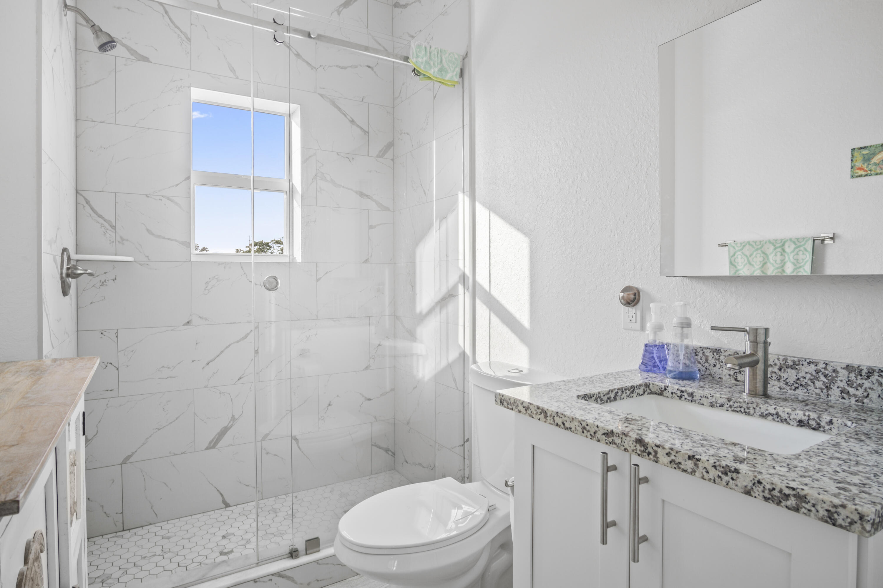 10877 Overseas Highway, 101 Property Photo 9