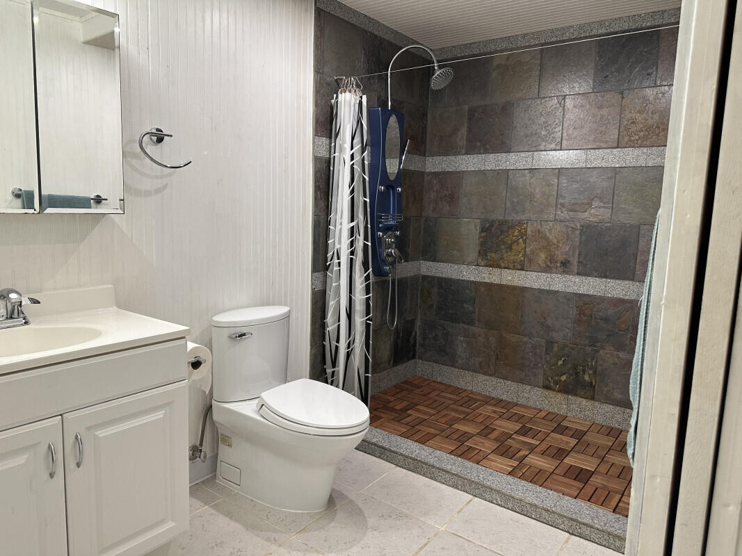 118 Key Heights Drive Property Photo 15