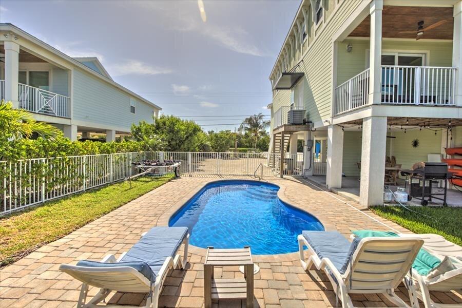 227 Sombrero Beach Road, 1 Property Photo 3