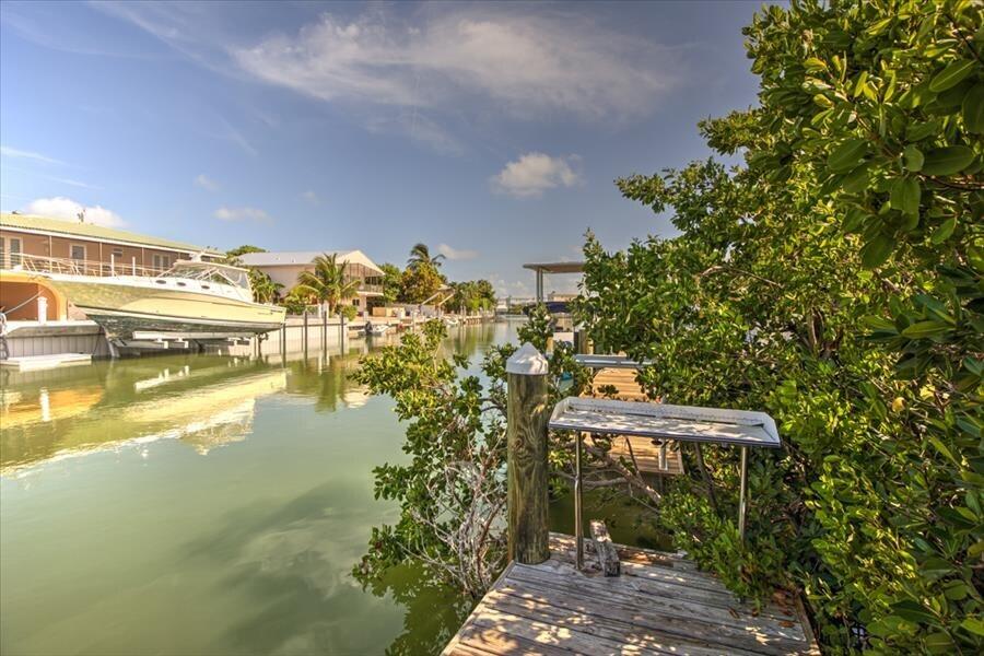 227 Sombrero Beach Road, 1 Property Photo 6